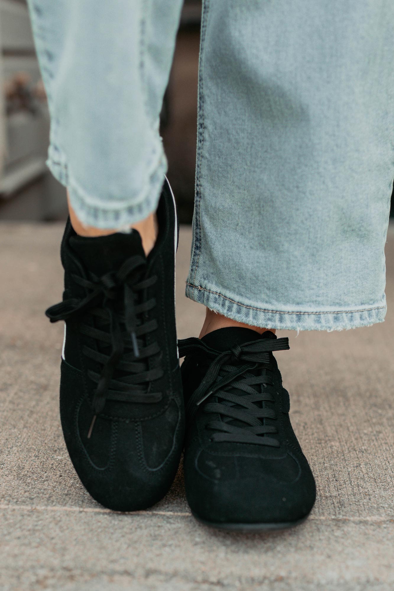 Endurance Edge Lace-Up Faux Suede Sneakers (Black)-The Formal Wear