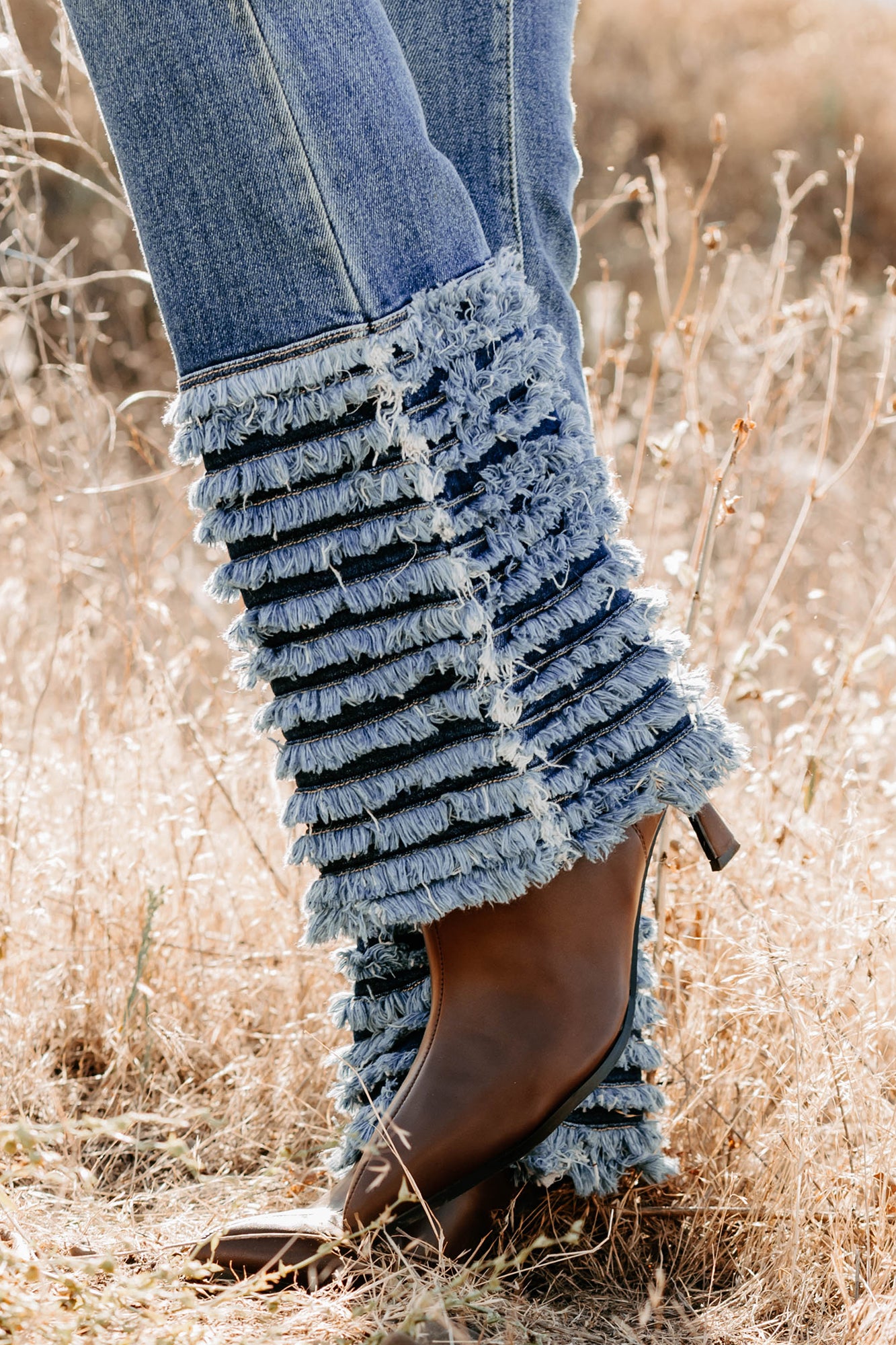 Vera Mid Rise Frayed Hem Cello Flare Jeans (Medium)-The Formal Wear