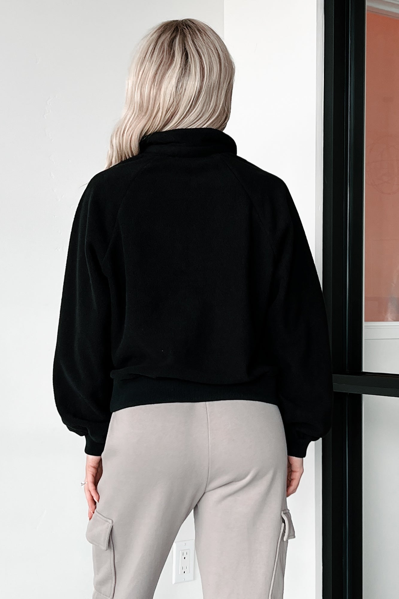 Working Remotely Fleece Pullover Top (Black)-The Formal Wear