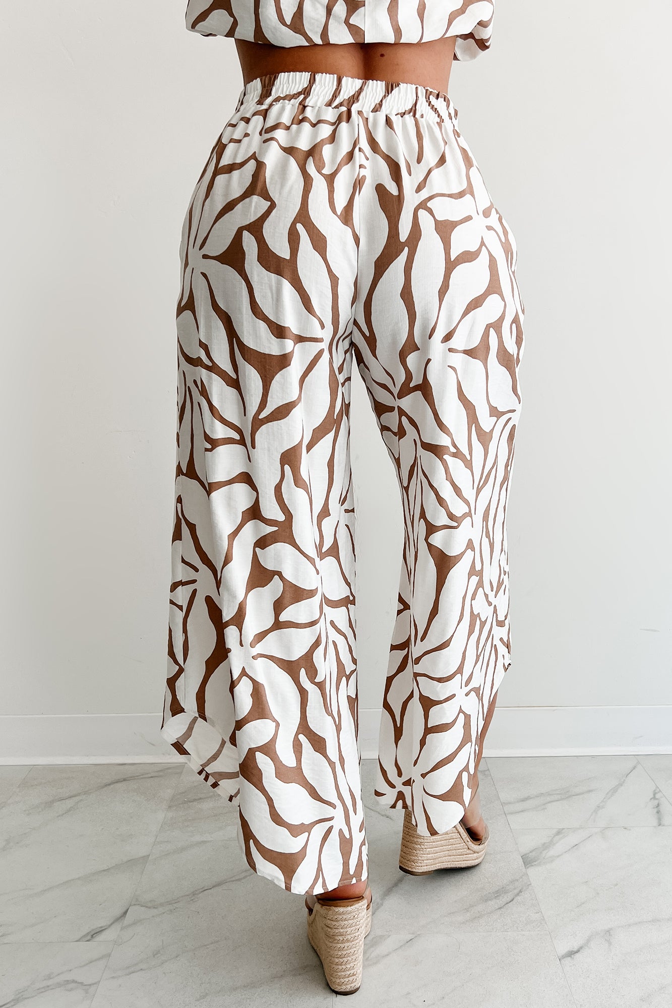 Under the Boardwalk Curve Hem Tropical Print Pants (Taupe/Ivory)-The Formal Wear