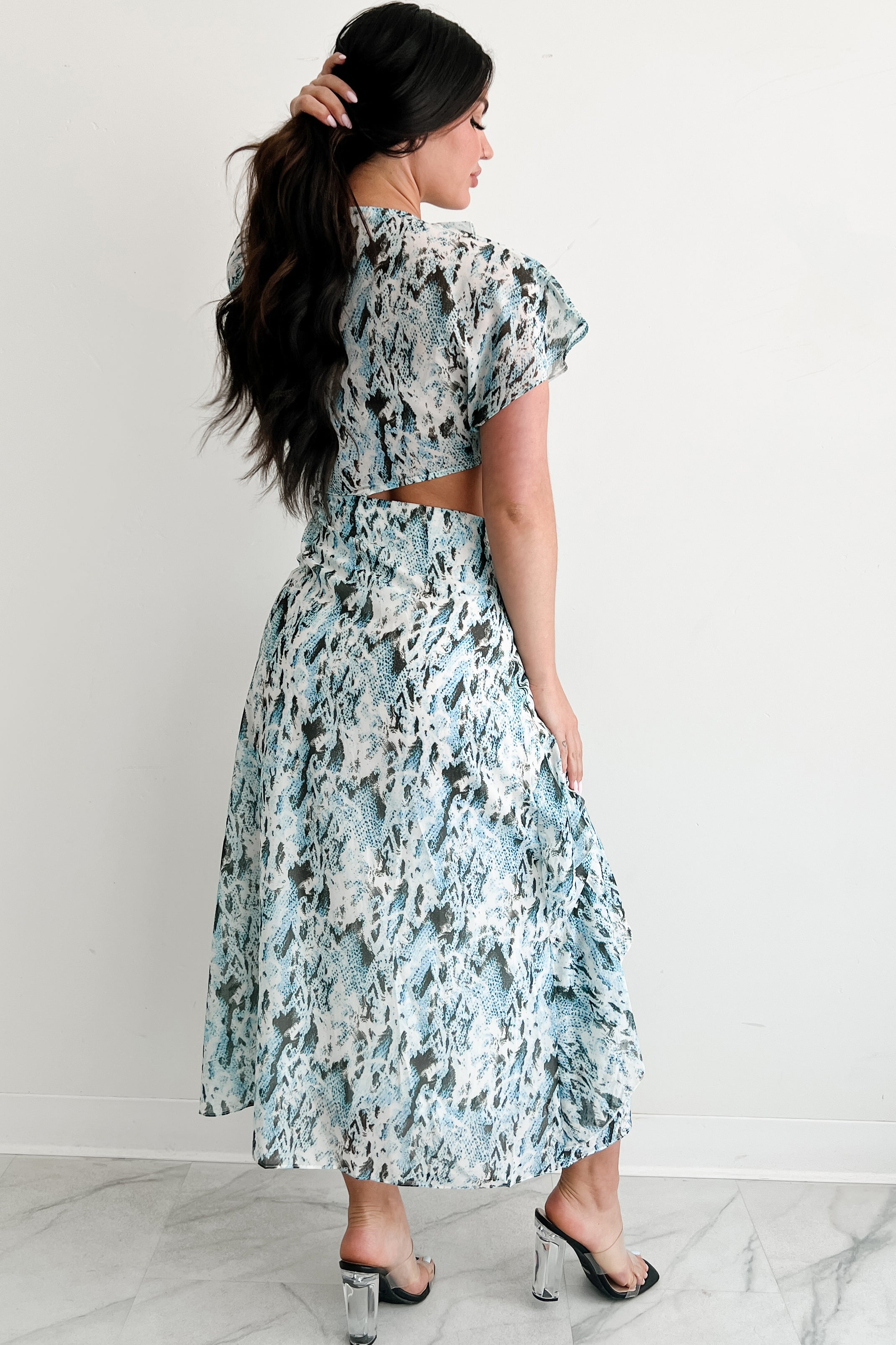 Heart Of Gold Printed Ruffle Maxi Dress (Blue)-The Formal Wear