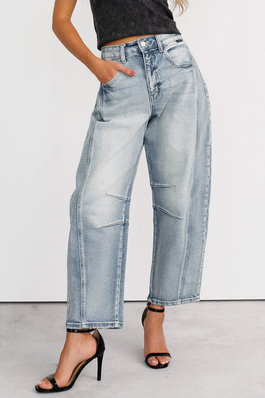 Colette Mid Rise Barrel Cello Jeans (Light)-The Formal Wear