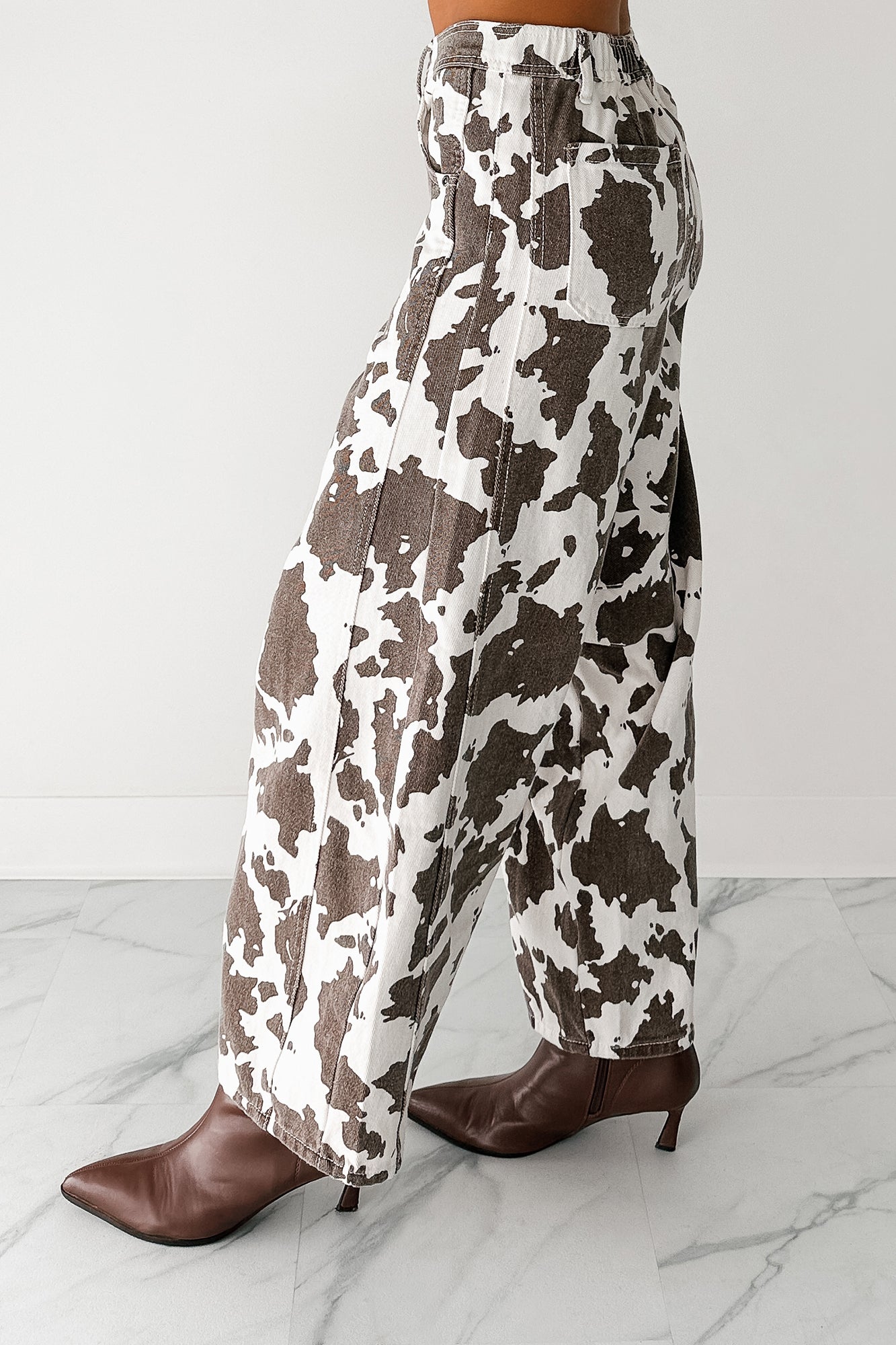 Hale Barrel Leg Very J Animal Print Jeans (Choco Cow)-The Formal Wear