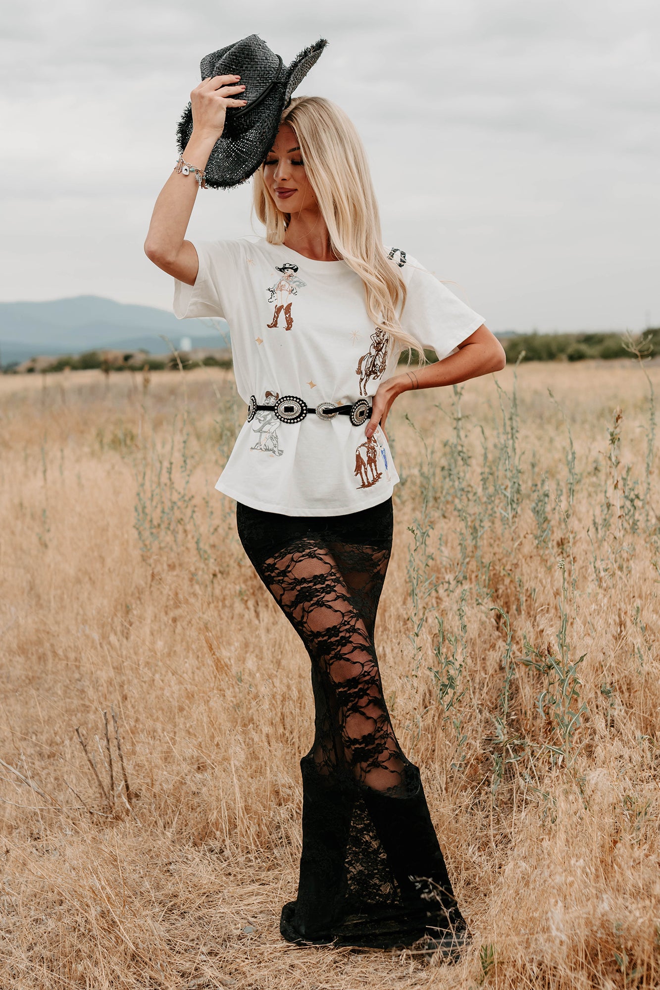 Southern Skies Embroidered Graphic Tee (Off White)-The Formal Wear