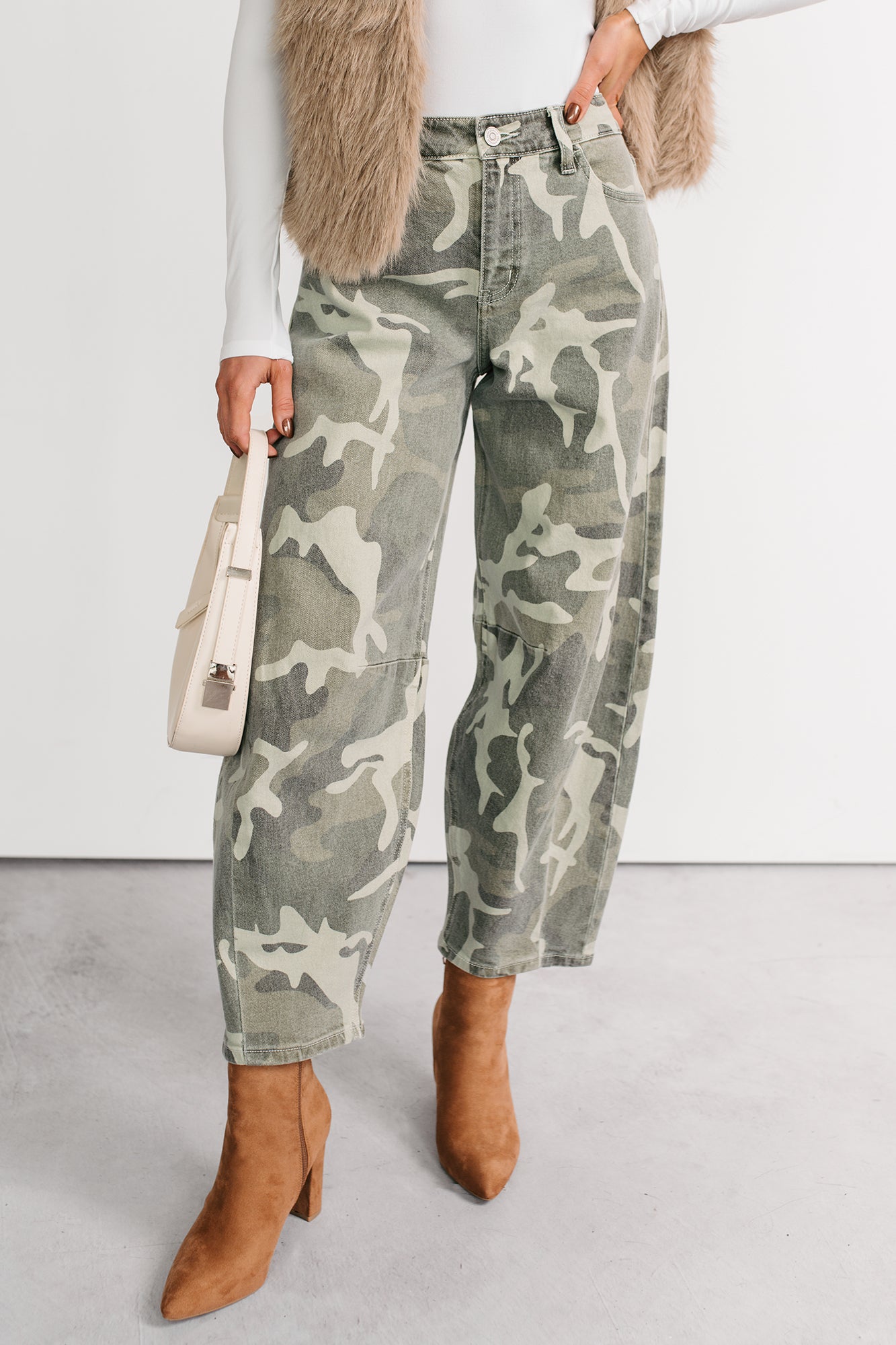 Zane High Rise Printed Barrel Kancan Jeans (Camo)-The Formal Wear