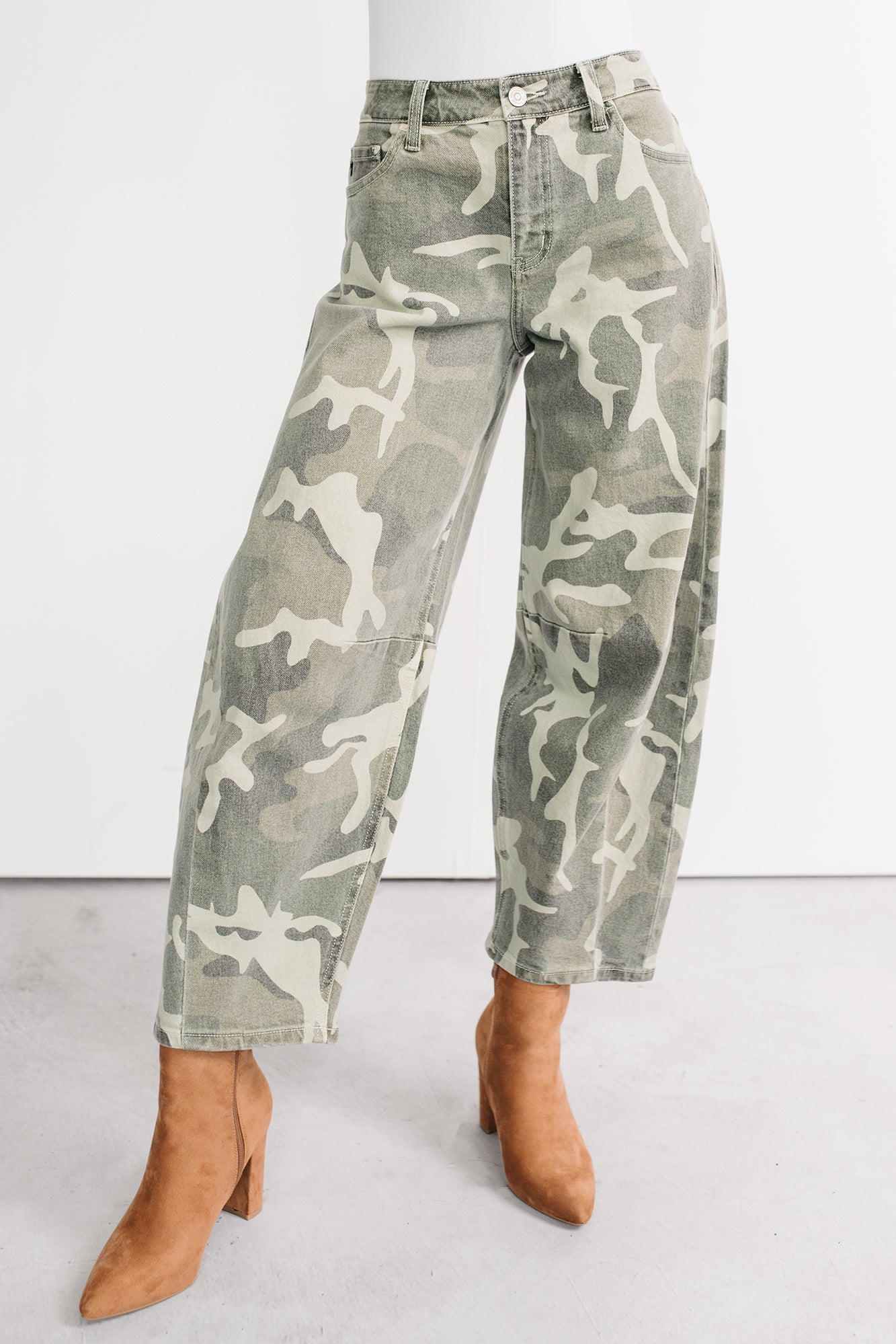 Zane High Rise Printed Barrel Kancan Jeans (Camo)-The Formal Wear