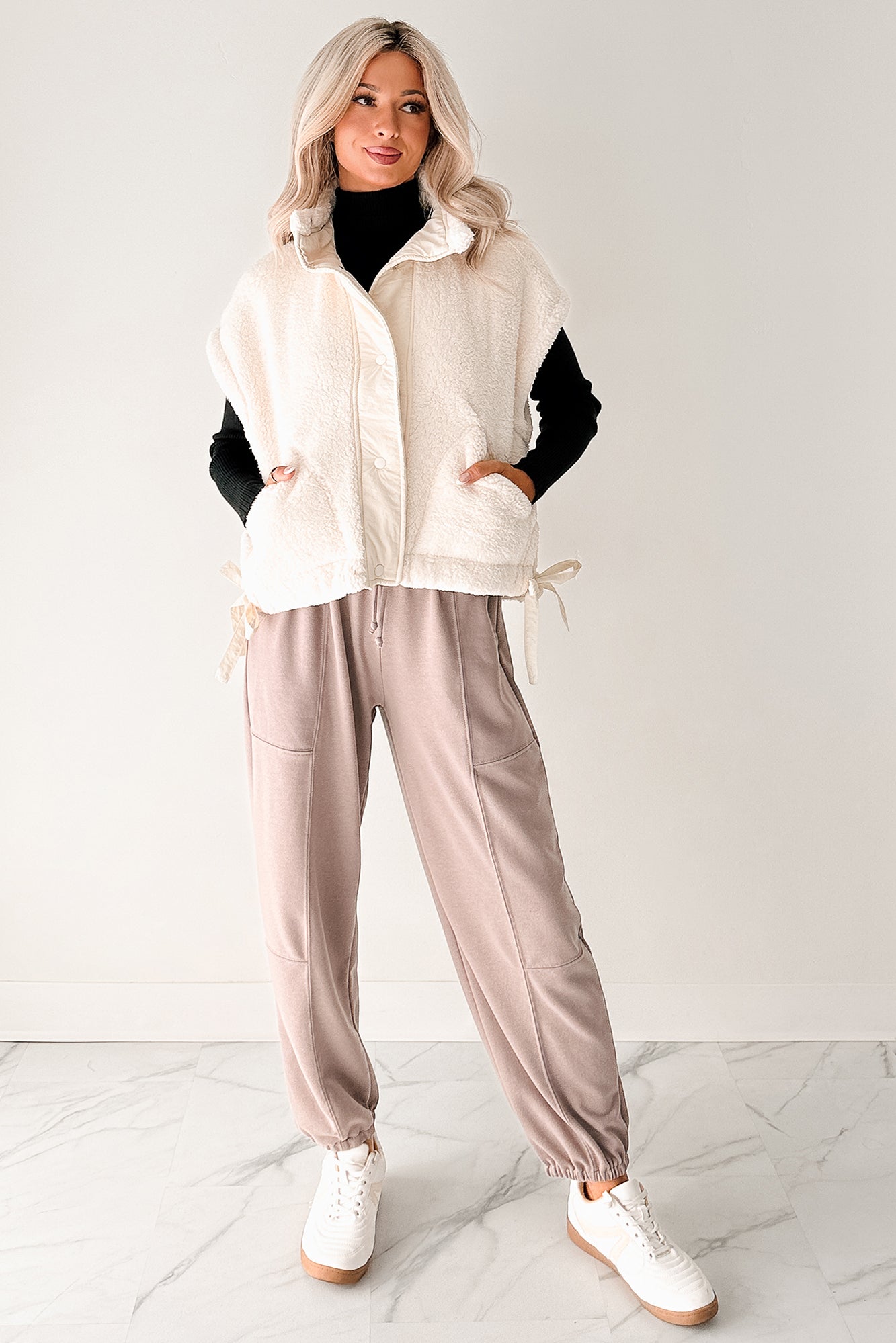 Winter Calmness Sleeveless Sherpa Vest (Ivory)-The Formal Wear