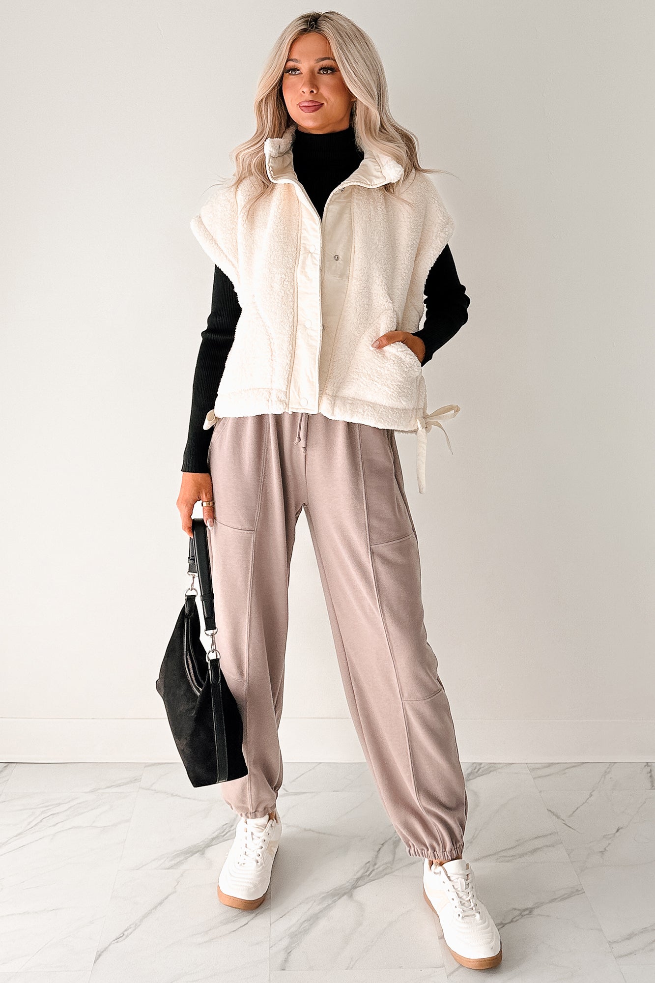 Winter Calmness Sleeveless Sherpa Vest (Ivory)-The Formal Wear