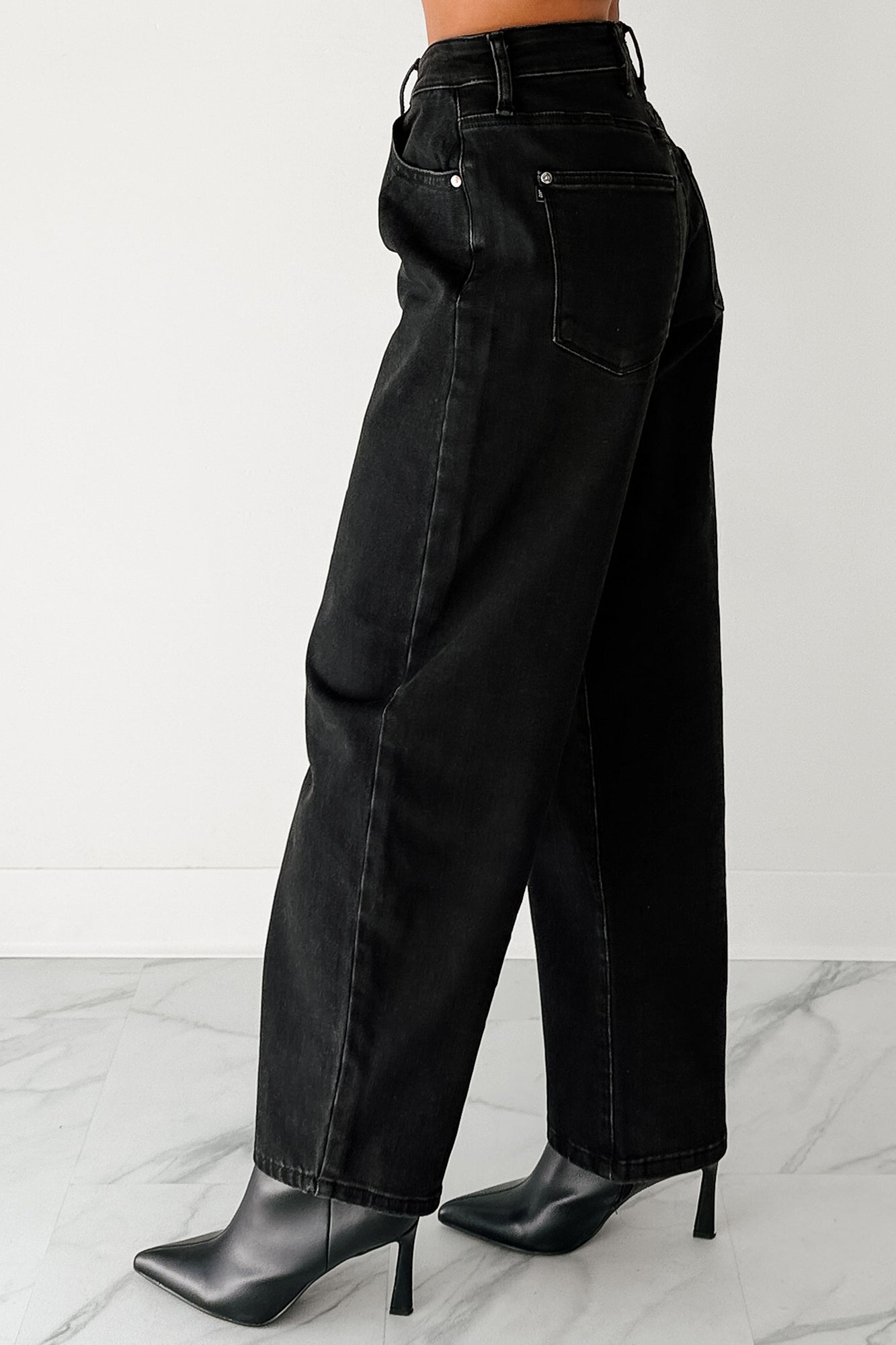 Sophia High Rise Judy Blue Washed Barrel Jeans (Black)-The Formal Wear