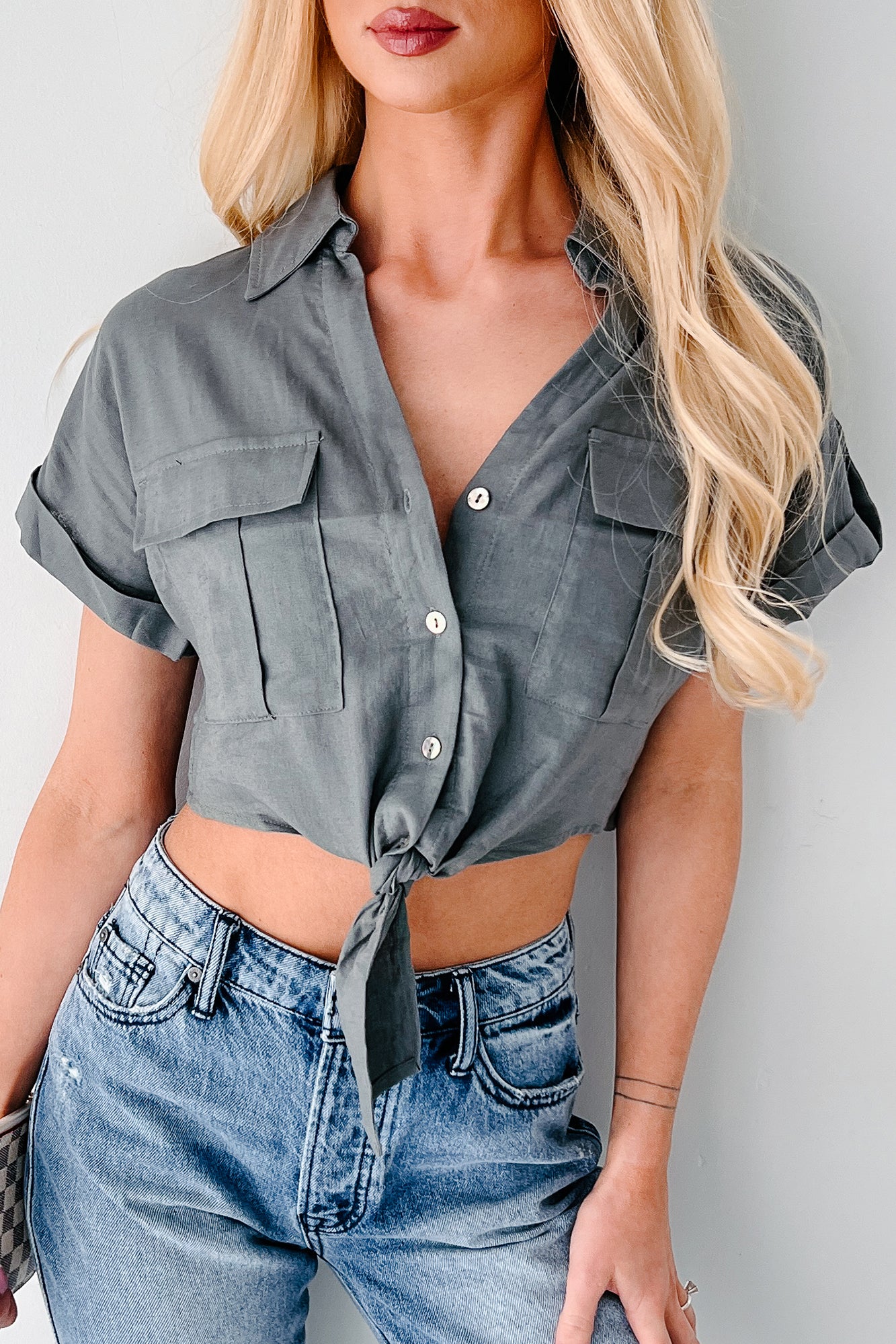 City Love Short Sleeve Button-Up Crop Top (Charcoal)-The Formal Wear