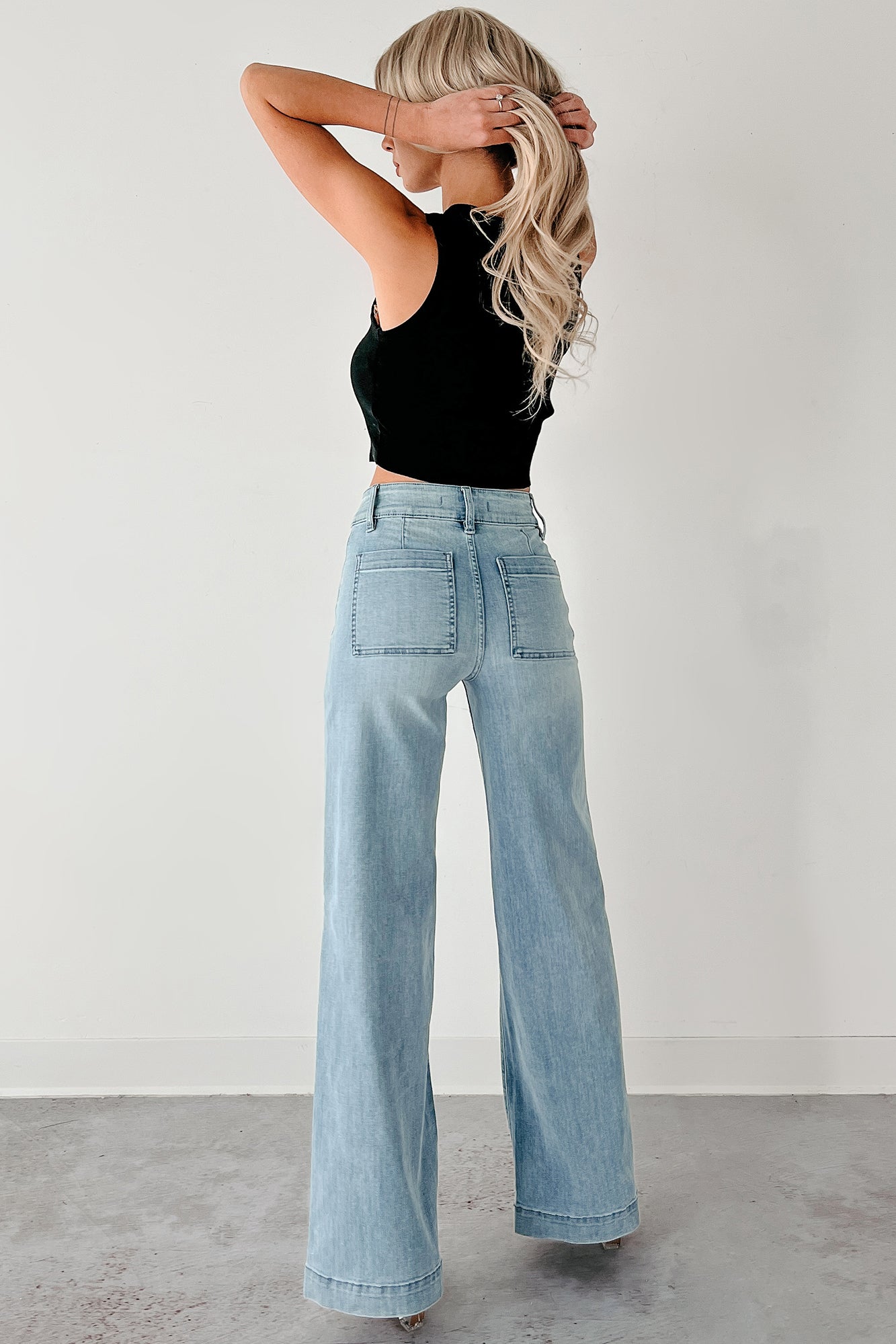 Dream On Ribbed Crop Tank (Black)-The Formal Wear