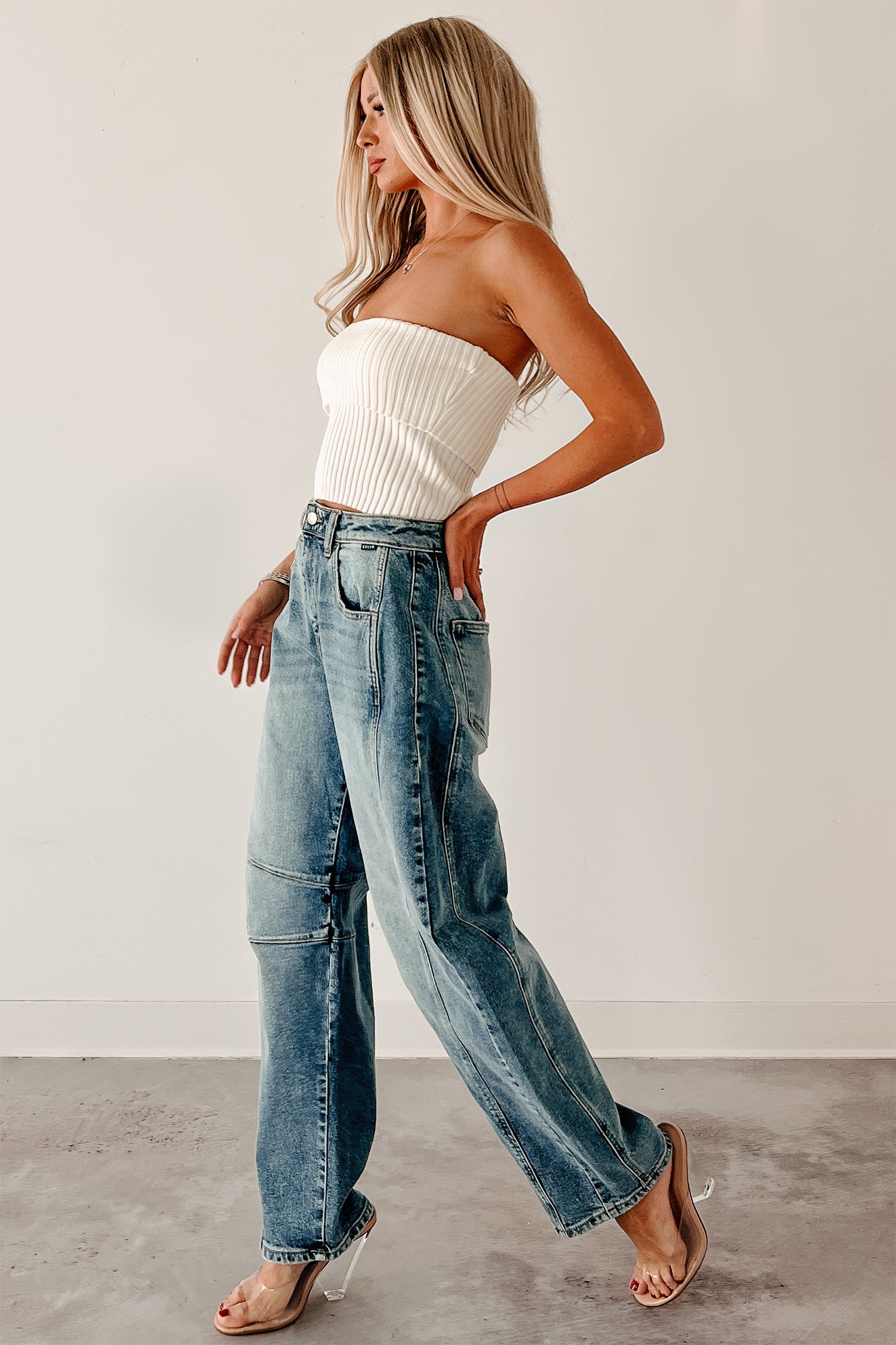 Ardin Mid Rise Barrel Cello Jeans (Medium)-The Formal Wear