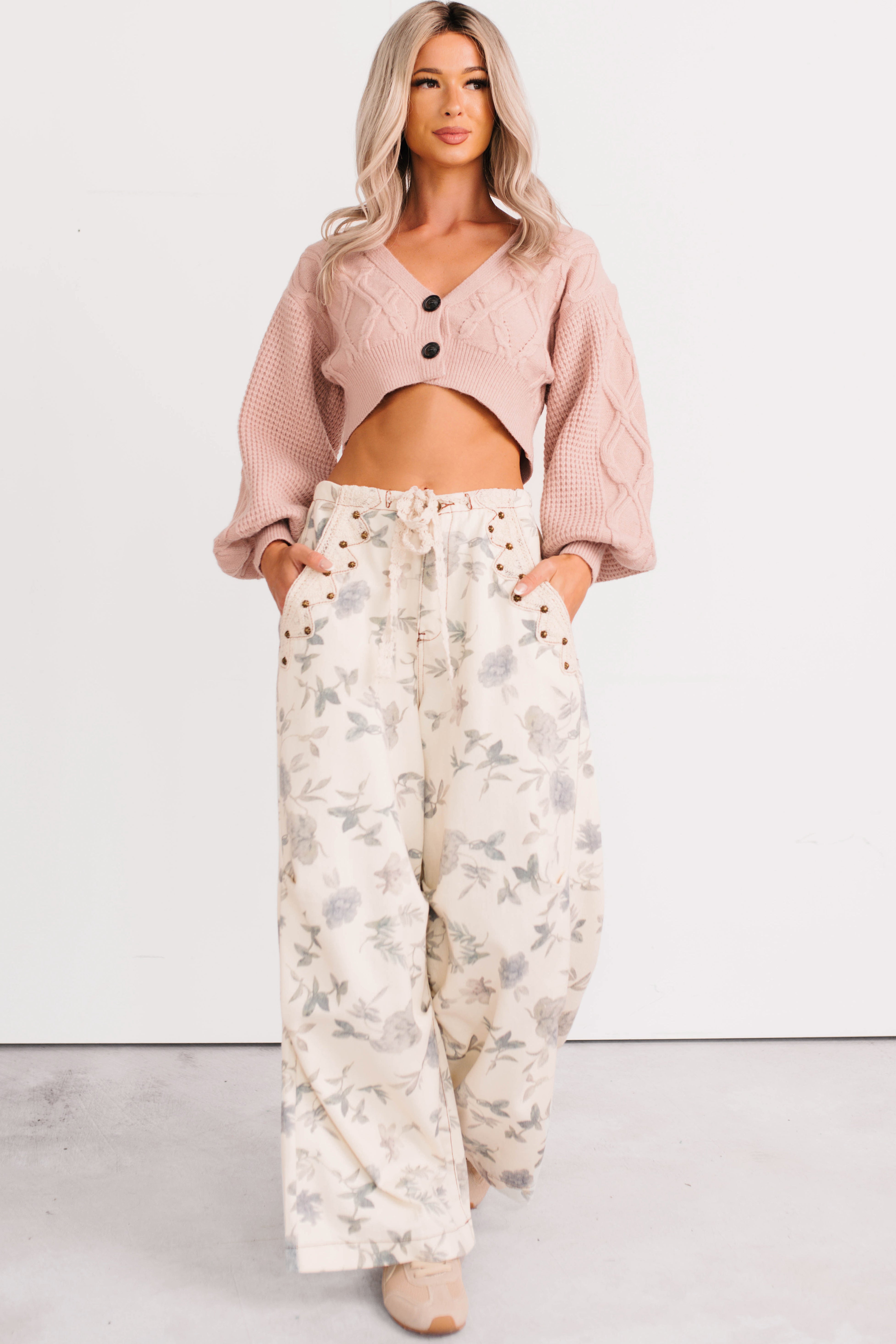 True Escapism Cropped Cable Knit Cardigan (Pink)-The Formal Wear
