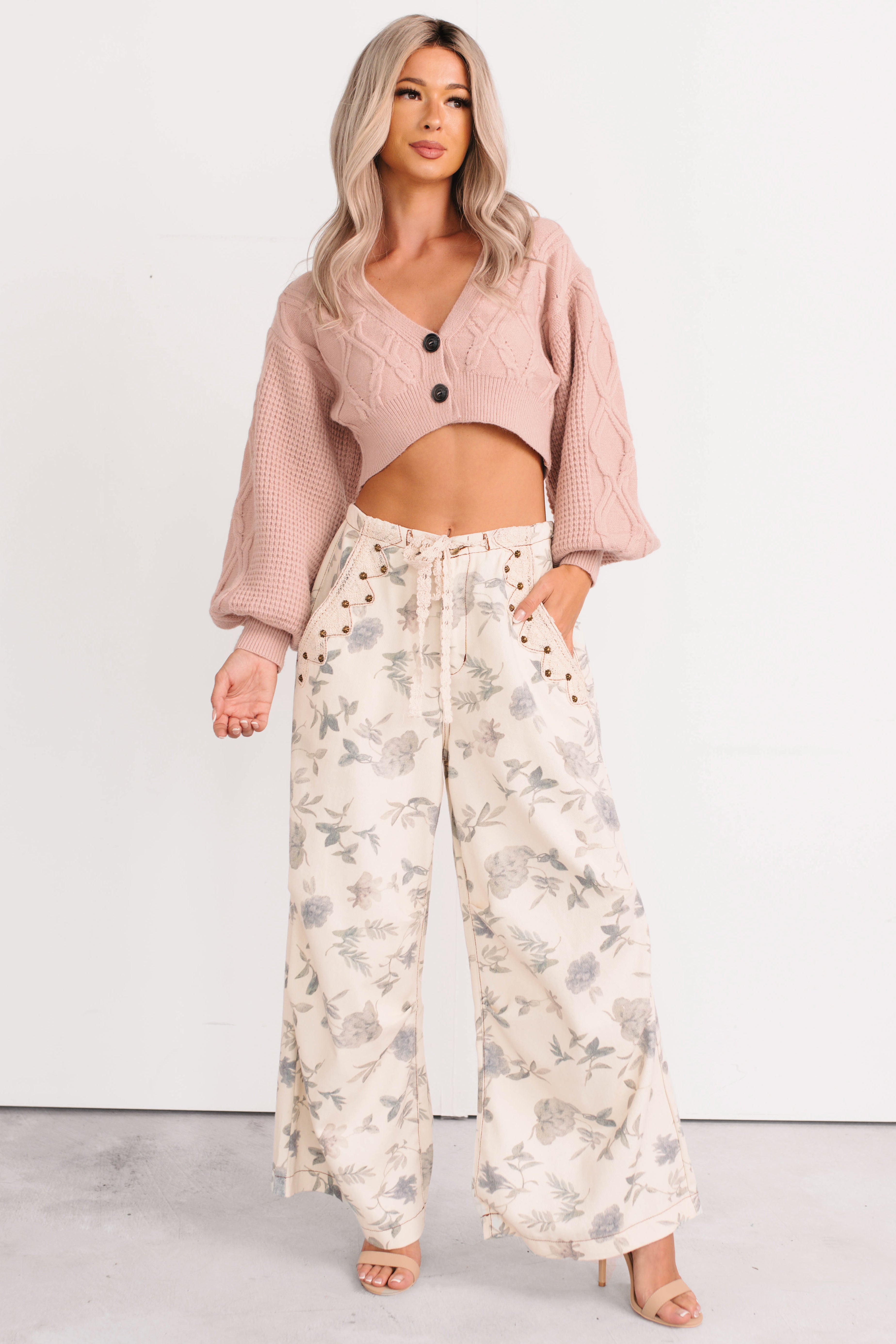 True Escapism Cropped Cable Knit Cardigan (Pink)-The Formal Wear