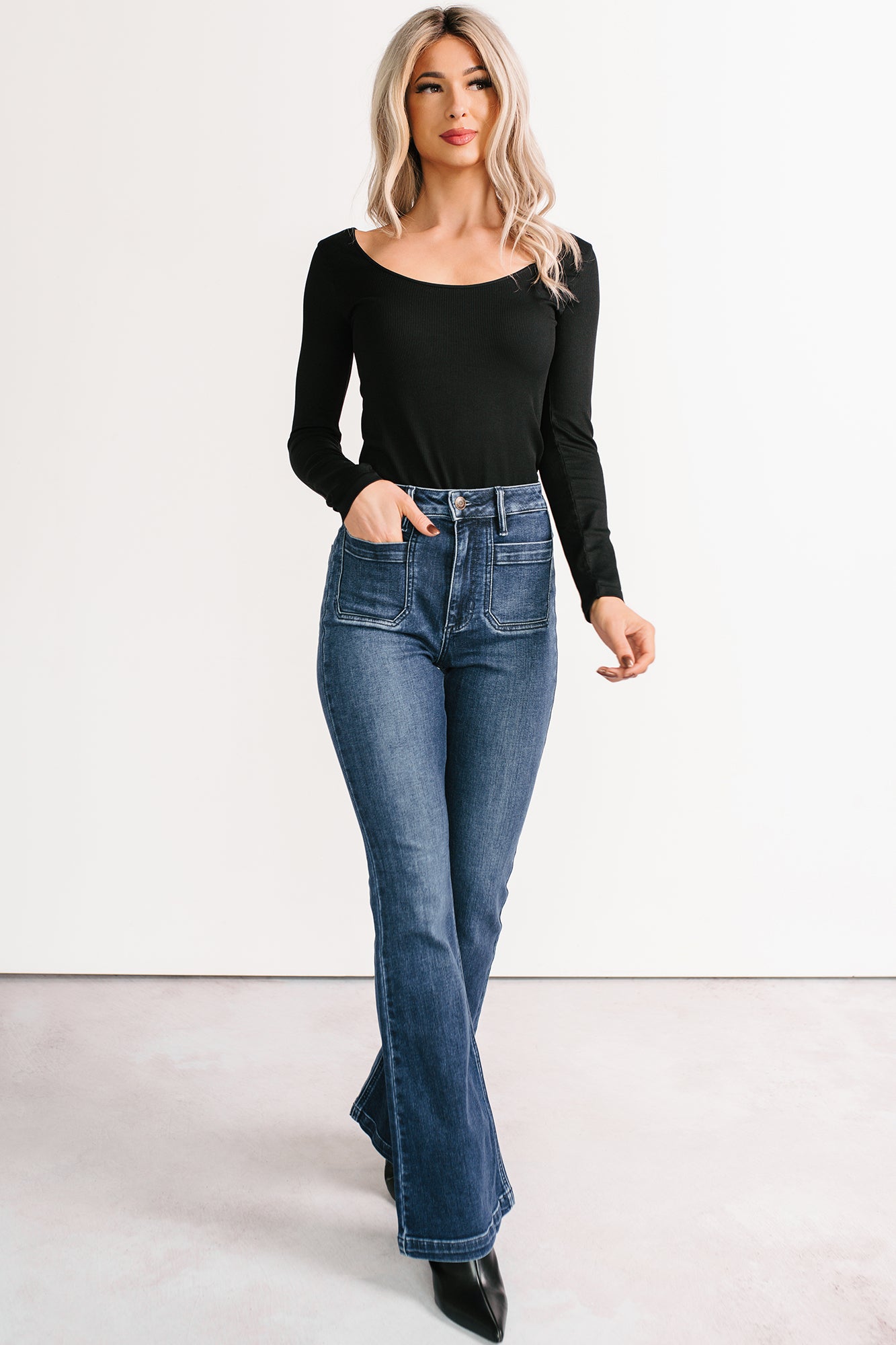 Natural Glow Scoop Neck Ribbed Top (Black)-The Formal Wear