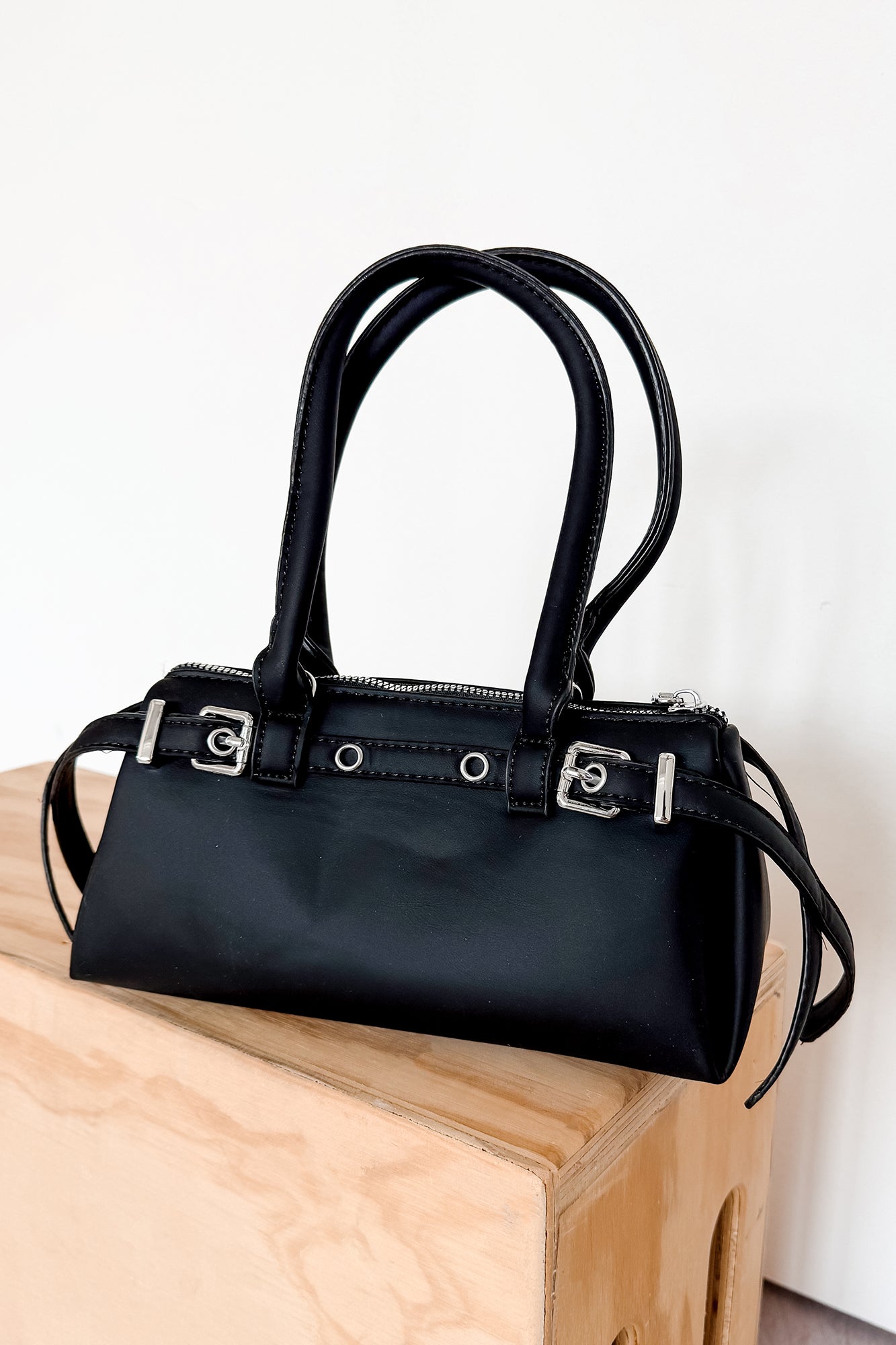 Come Closer Faux Leather Handbag (Black)-The Formal Wear