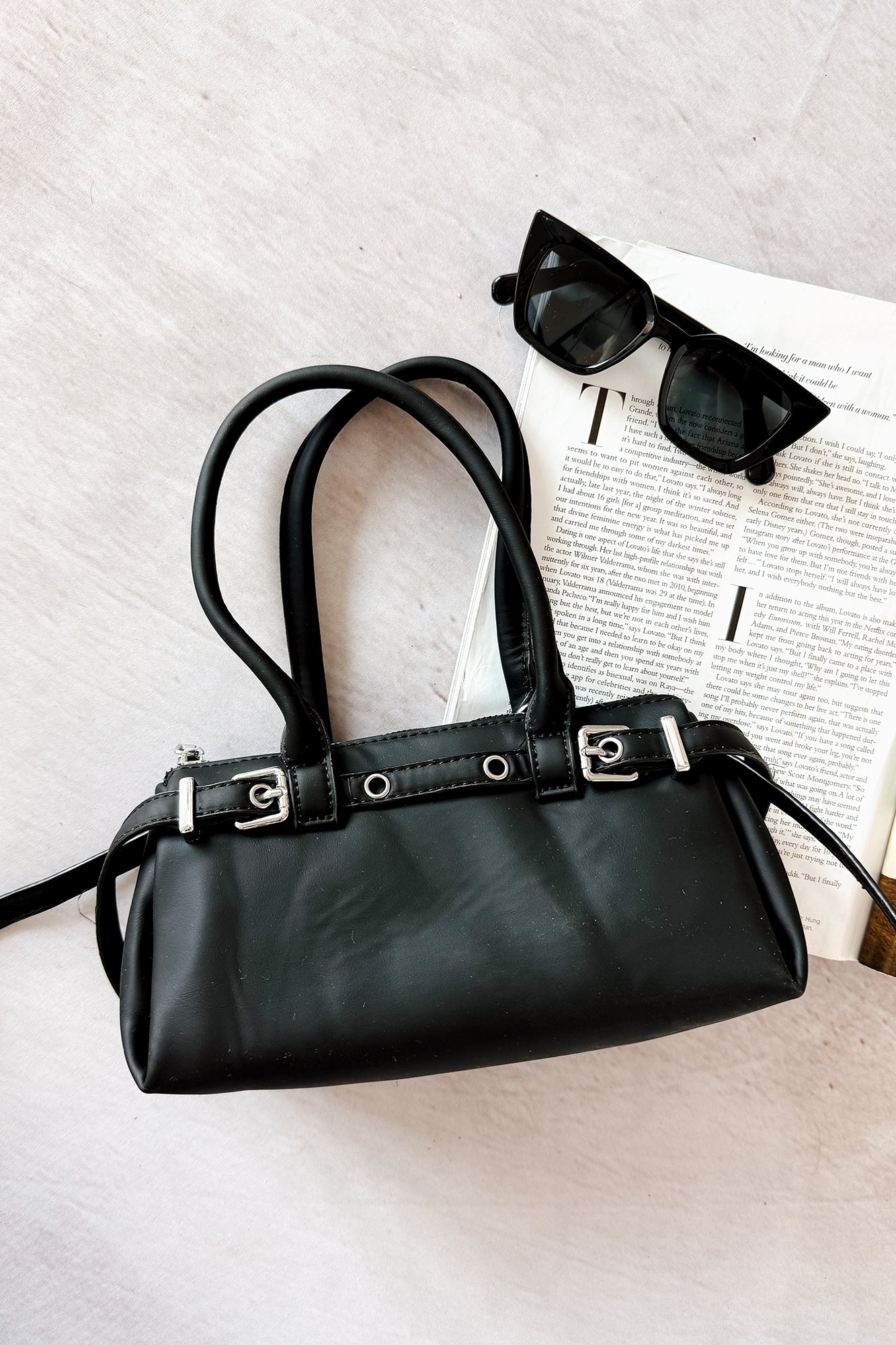 Come Closer Faux Leather Handbag (Black)-The Formal Wear