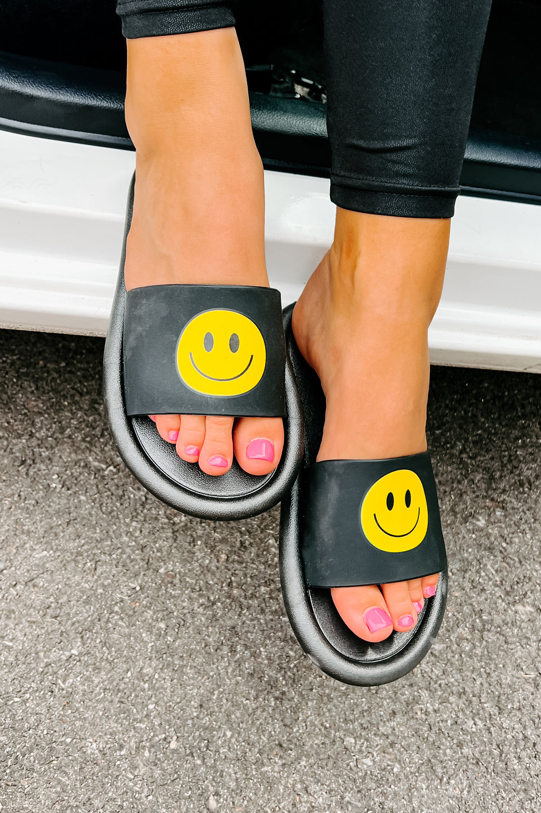 Came For The Fun Cushioned Slides (Black/Yellow)-The Formal Wear