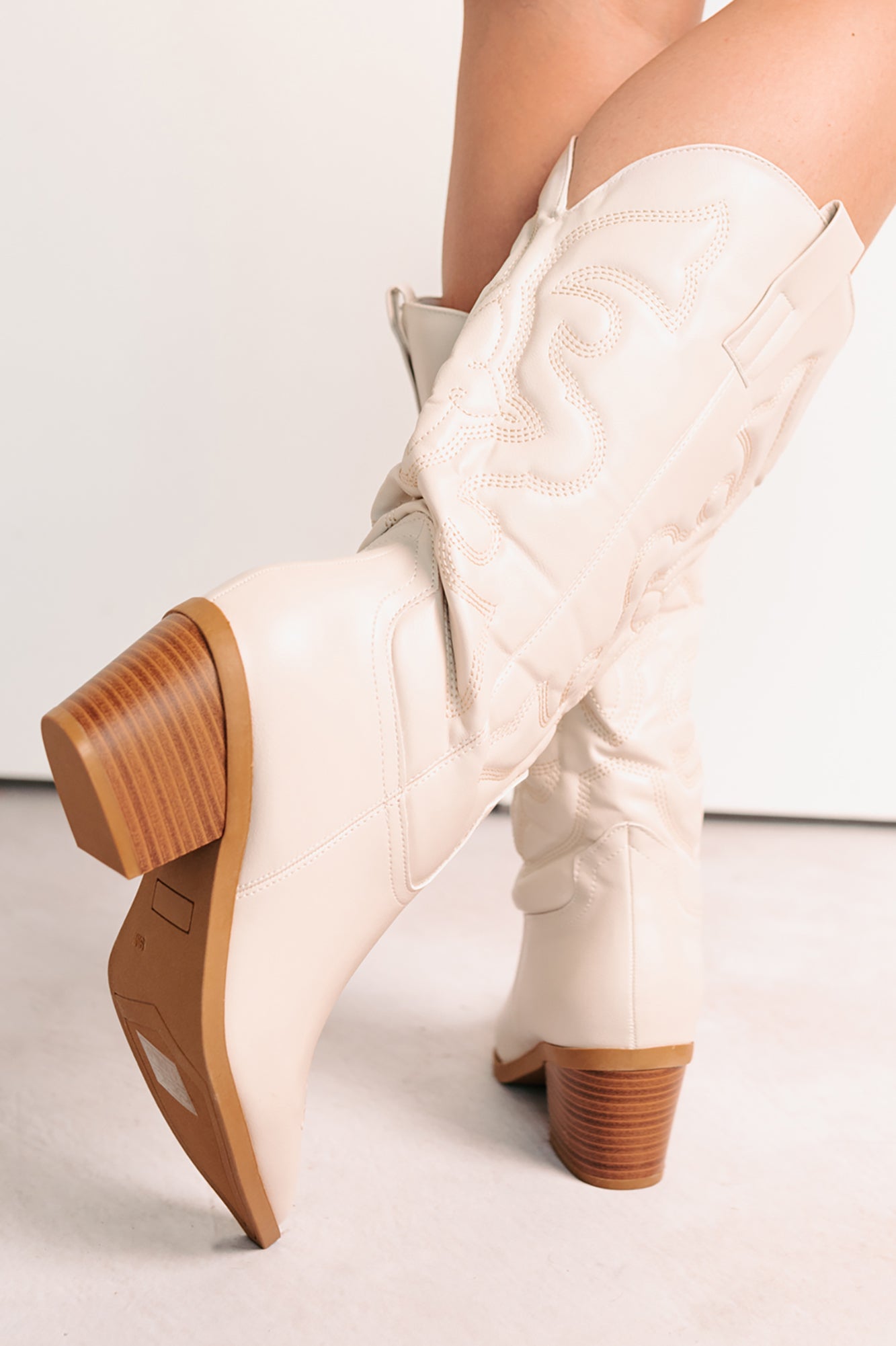 Cowgirl Glow Pointed Toe Western Boots (Sand)-The Formal Wear