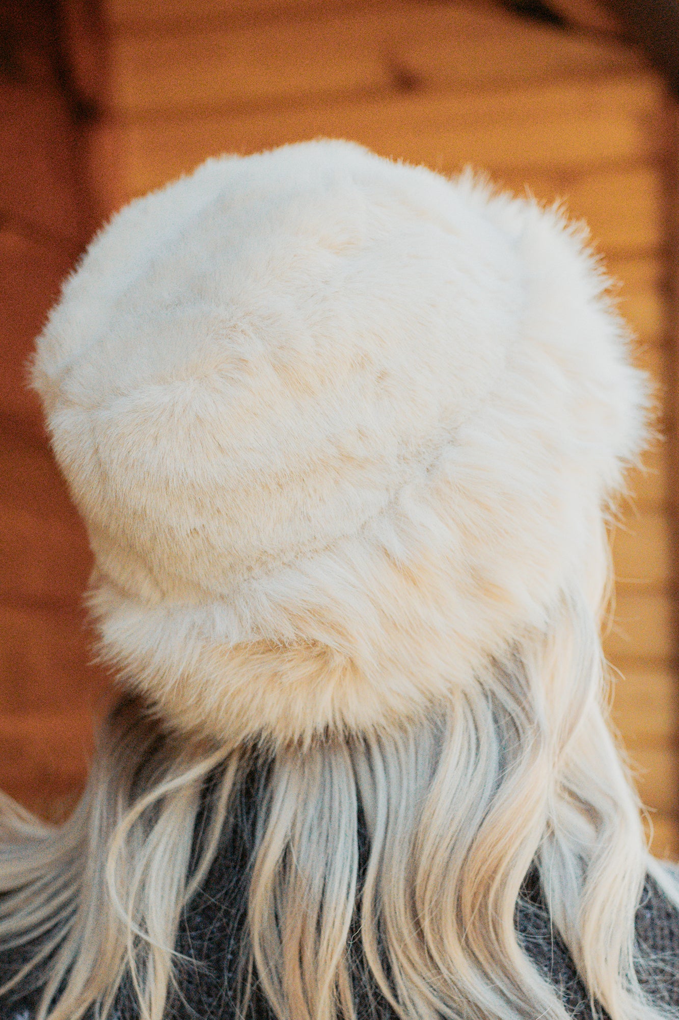 Fireside Winters Faux Fur Vintage Winter Hat (Ivory)-The Formal Wear