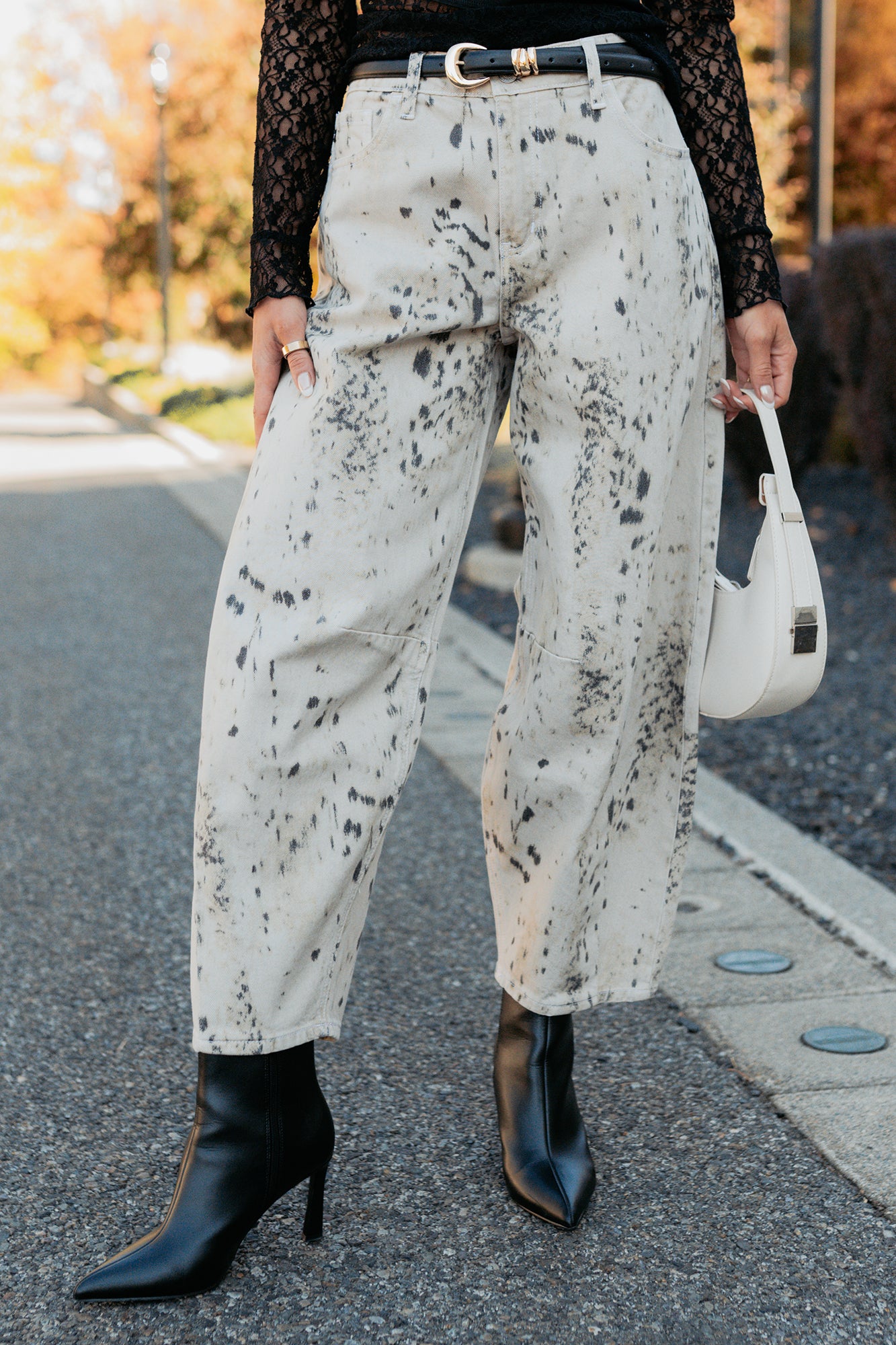 Zane High Rise Printed Barrel Kancan Jeans (Beige/Black)-The Formal Wear