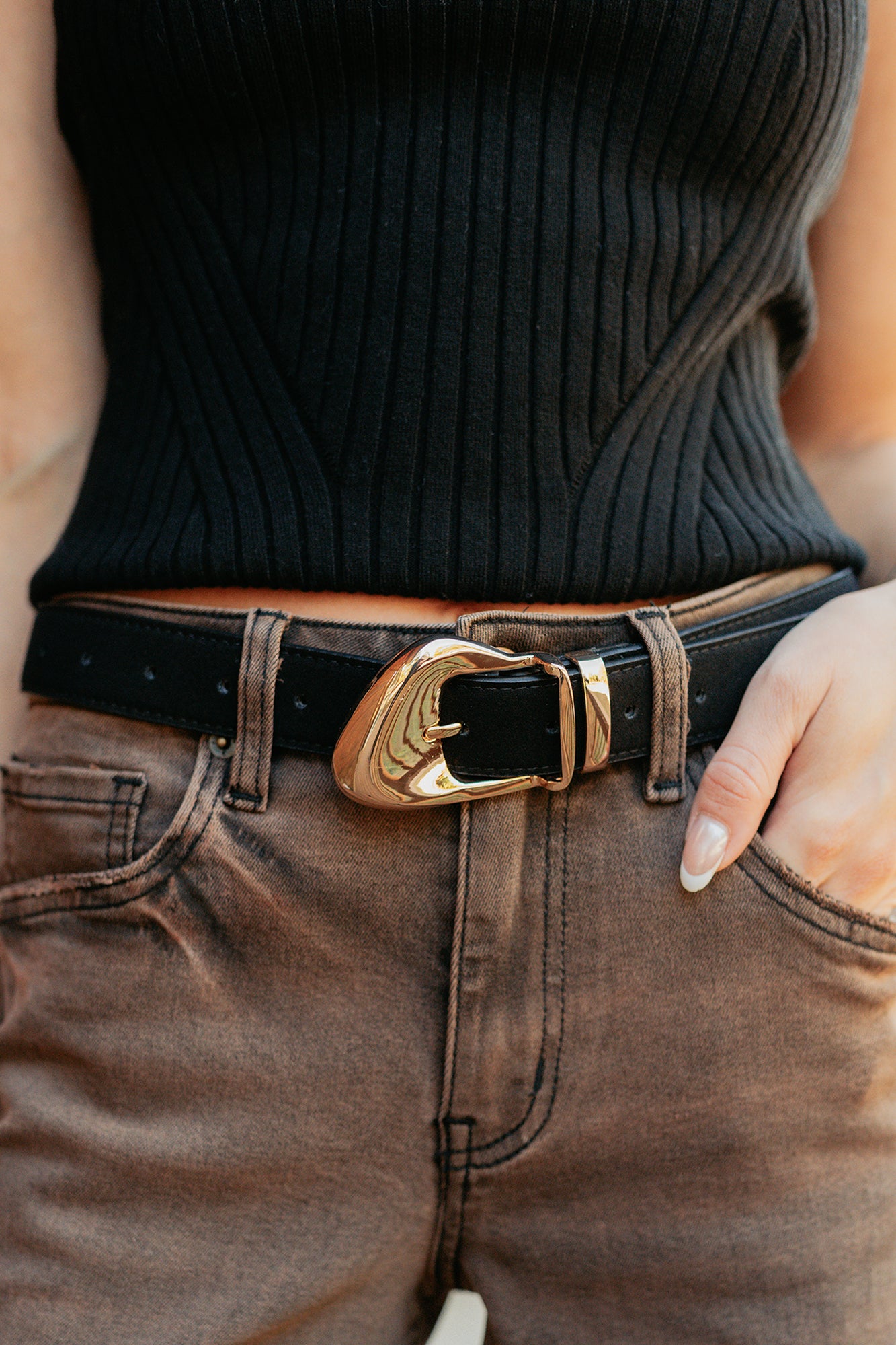 Stay Easy Ornate Buckle Faux Leather Belt (Gold/Black)-The Formal Wear