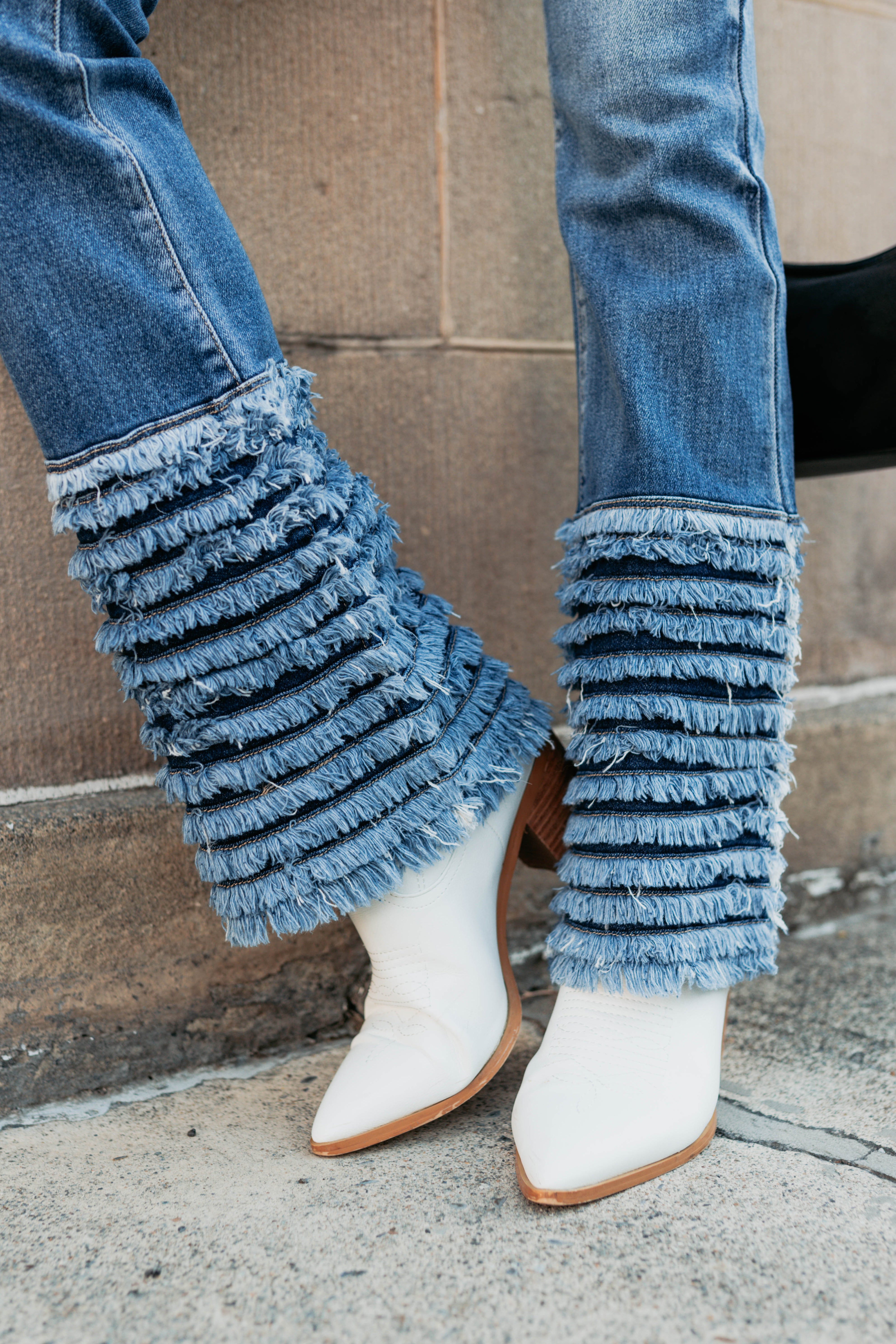 Vera Mid Rise Frayed Hem Cello Flare Jeans (Medium)-The Formal Wear