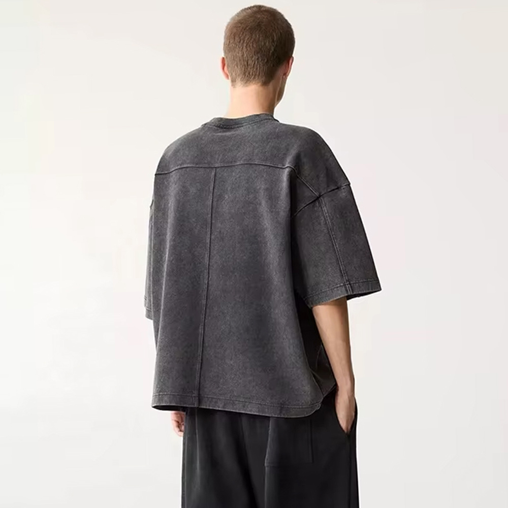 Charlo Vintage Washed Oversized Tee – Relaxed Streetwear Essential