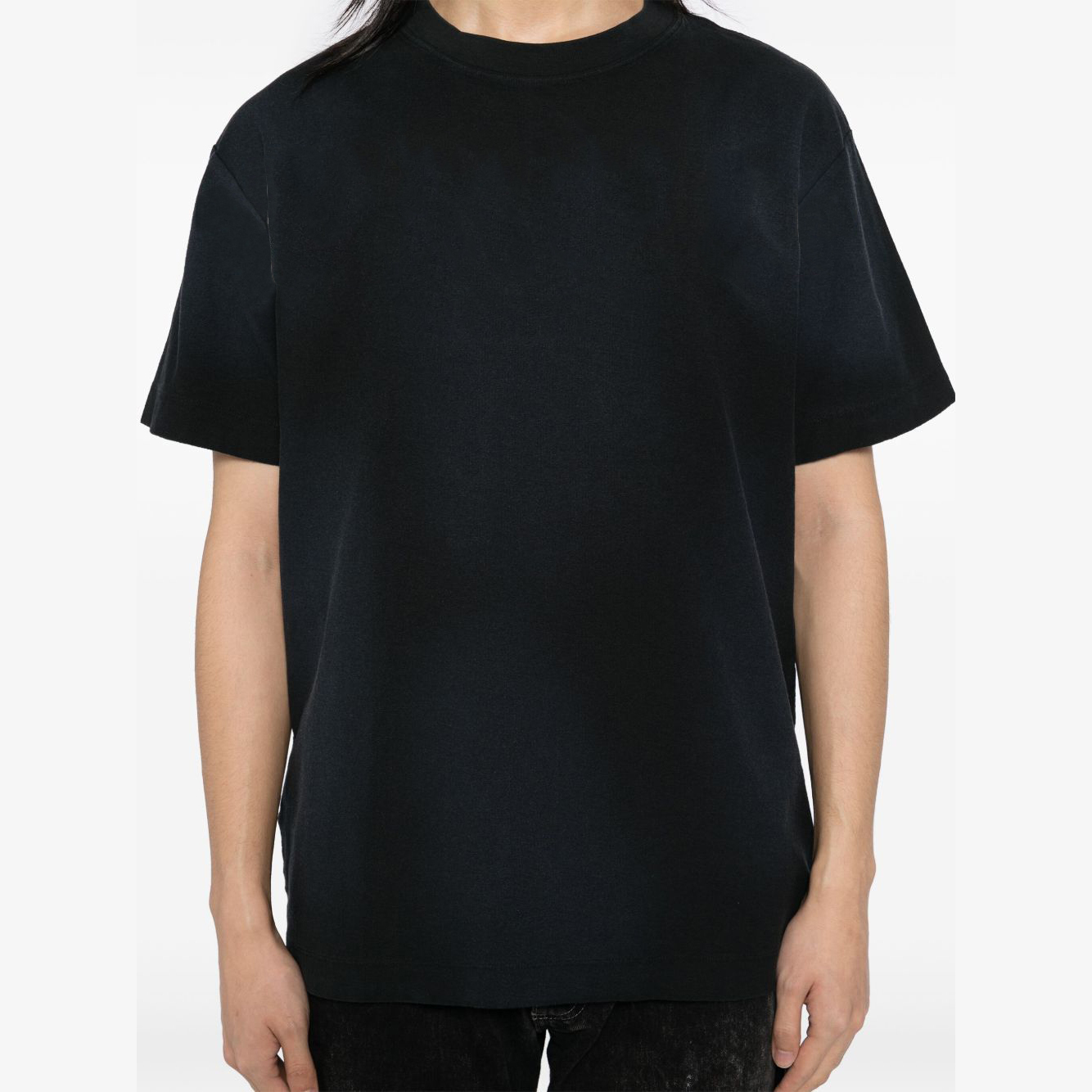 Bold Oversized Graphic T-Shirt – Streetwear Statement Tee