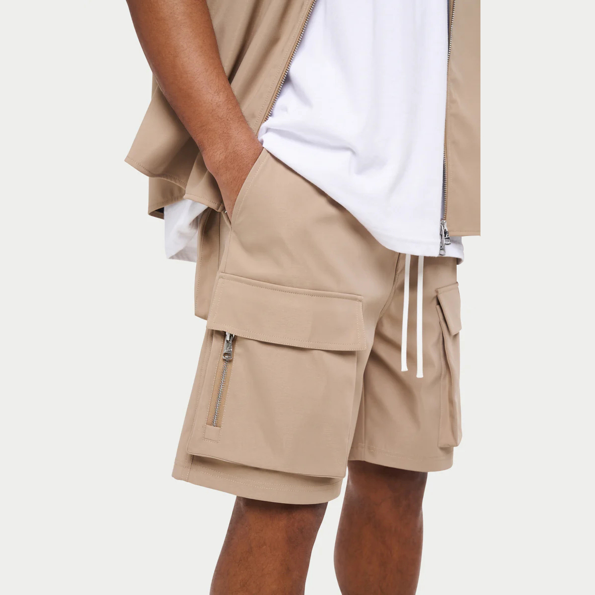 Custom Cargo Shorts with Utility Pockets – Functional Streetwear Design, Adjustable Waist, OEM/ODM (MOQ 50)