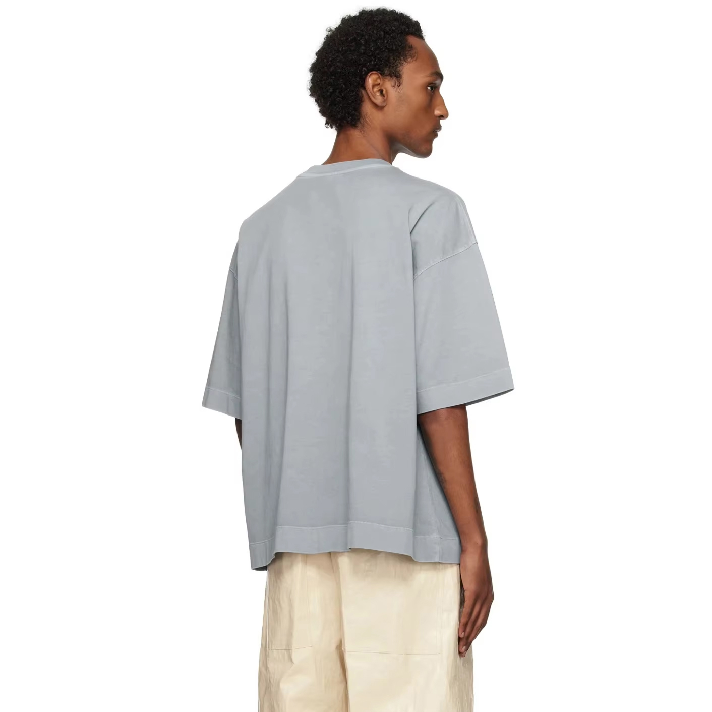 Charlo Oversize Logo Tee – Streetwear Essential