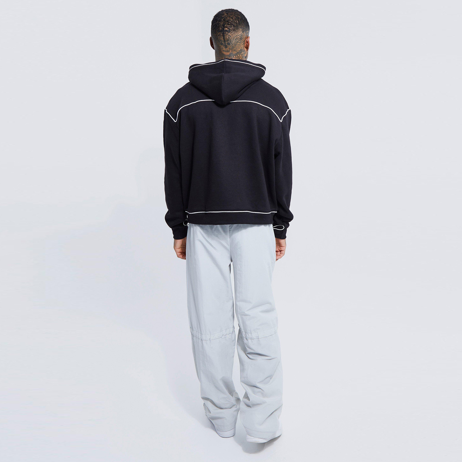 Custom Black Pullover Hoodie | Oversized Streetwear Hoodie | OEM Private Label Manufacturer