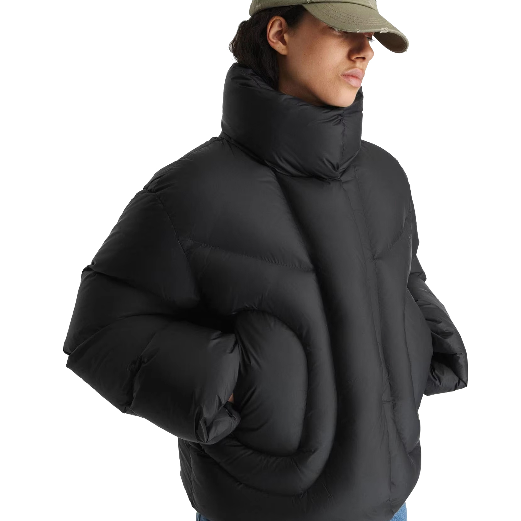 Charlo Fashion Oversized Sculpted Puffer – Modern Warmth & Statement Style