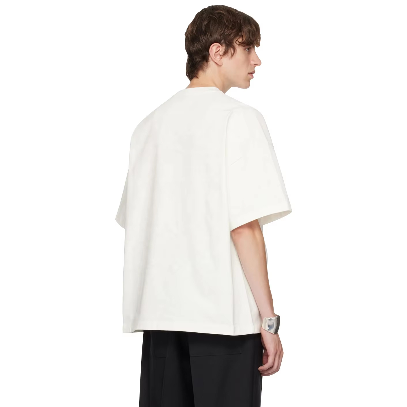 Charlo Graphic Oversized Tee – Bold Streetwear Statement