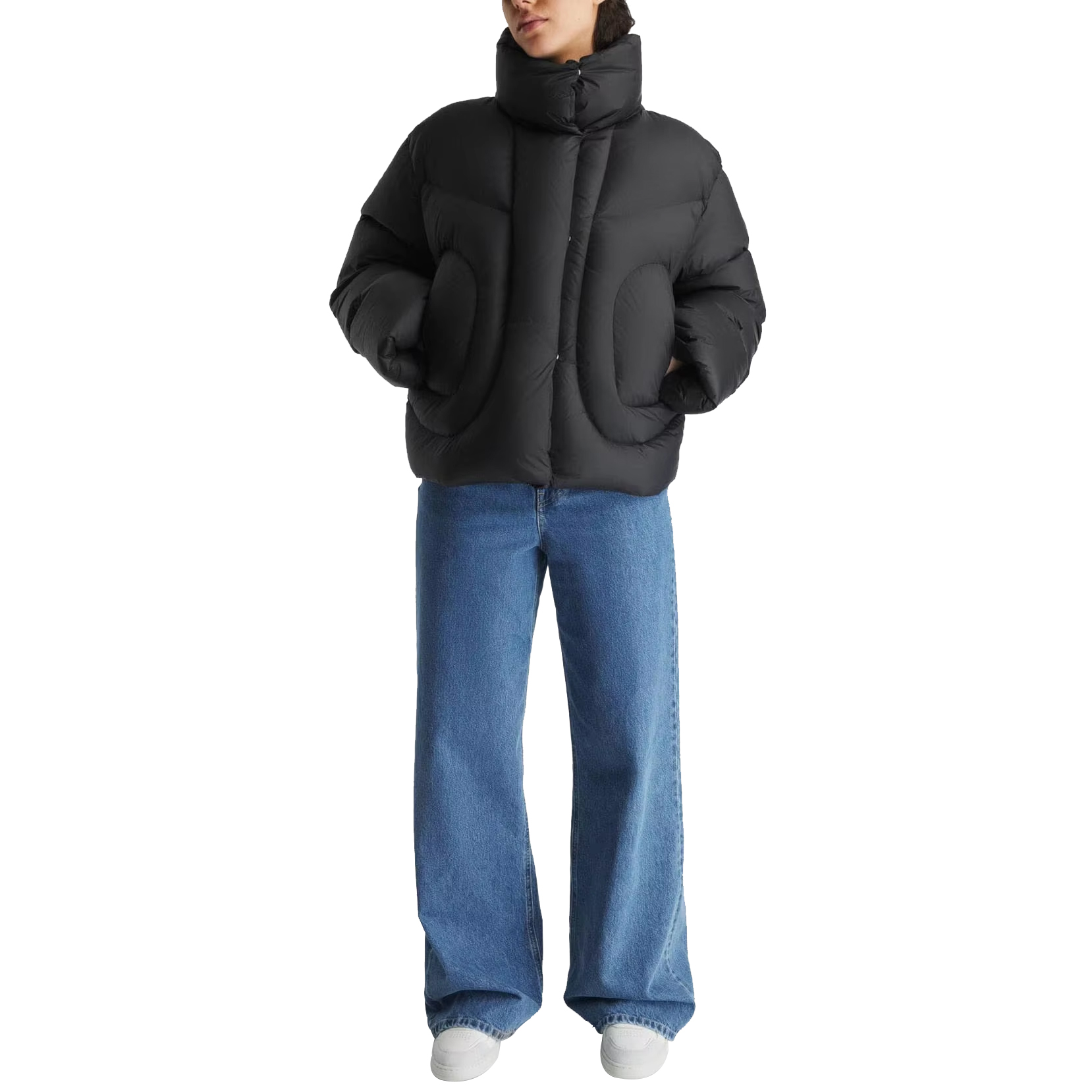 Charlo Fashion Oversized Sculpted Puffer – Modern Warmth & Statement Style