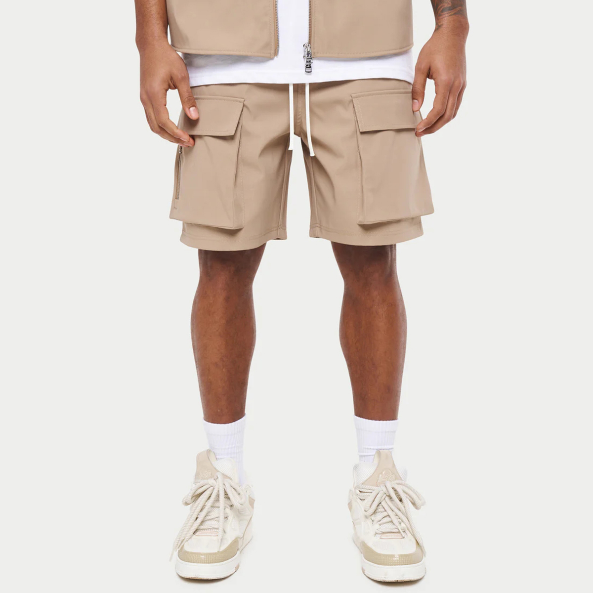 Custom Cargo Shorts with Utility Pockets – Functional Streetwear Design, Adjustable Waist, OEM/ODM (MOQ 50)