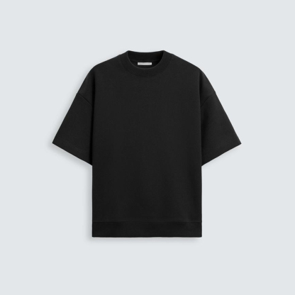 Minimalist Oversized Black T-Shirt – Streetwear Essential