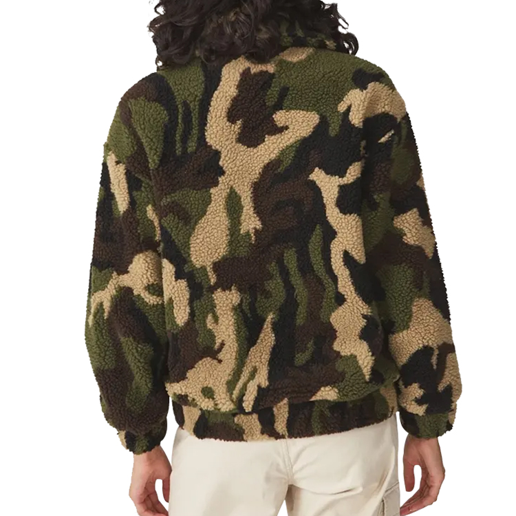 Charlo Fashion Camouflage Sherpa Fleece Jacket – Cozy & Trendy