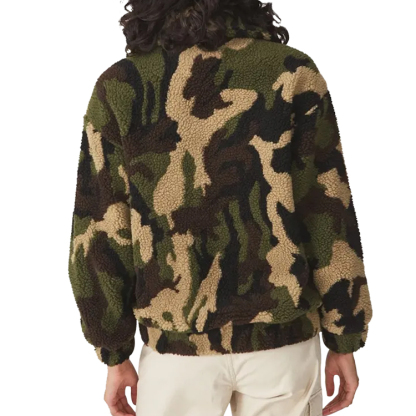 Charlo Fashion Camouflage Sherpa Fleece Jacket – Cozy & Trendy