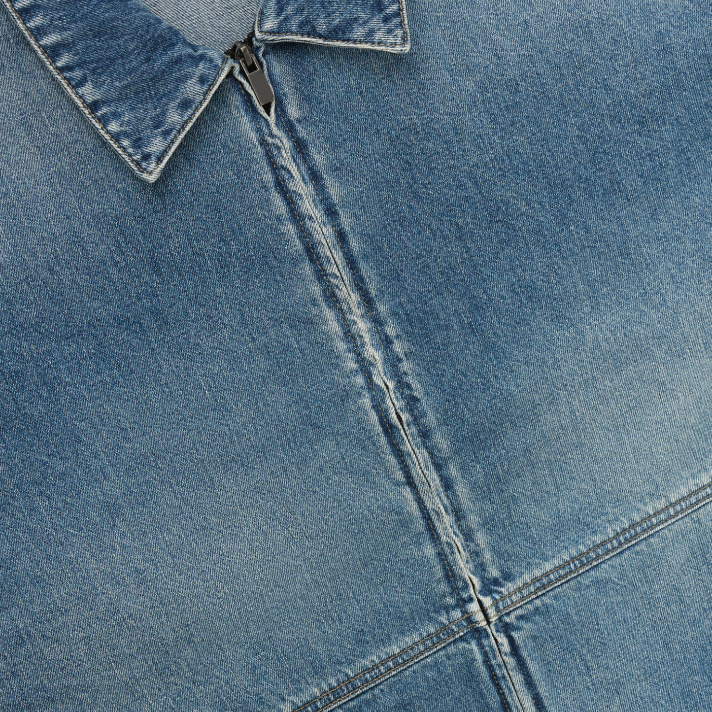 Charlo Fashion Vintage Denim Jacket – Relaxed Fit & Timeless Style