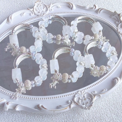 Natural white crystal white ghost no event card wedding dress white half bracelet