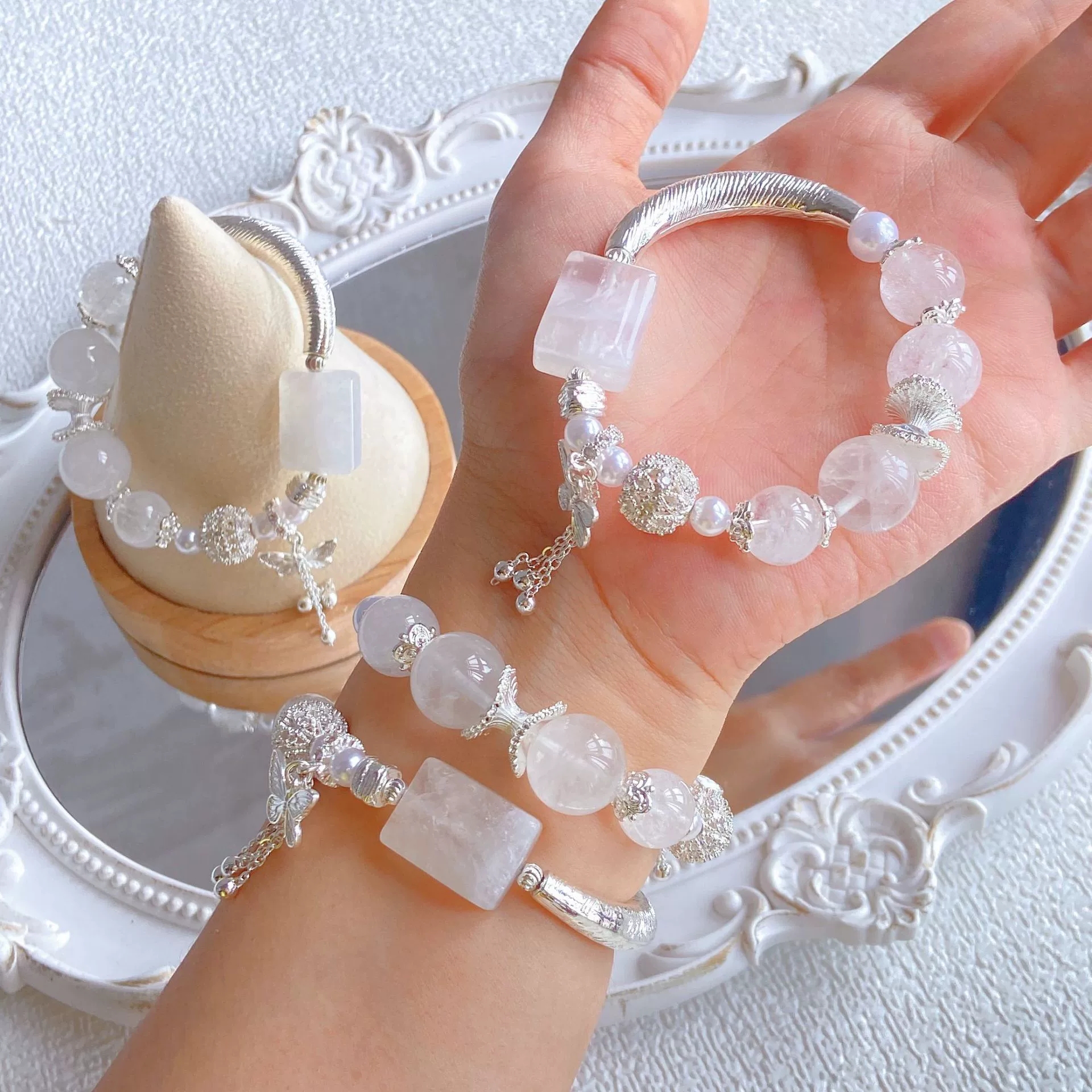 Natural white crystal white ghost no event card wedding dress white half bracelet