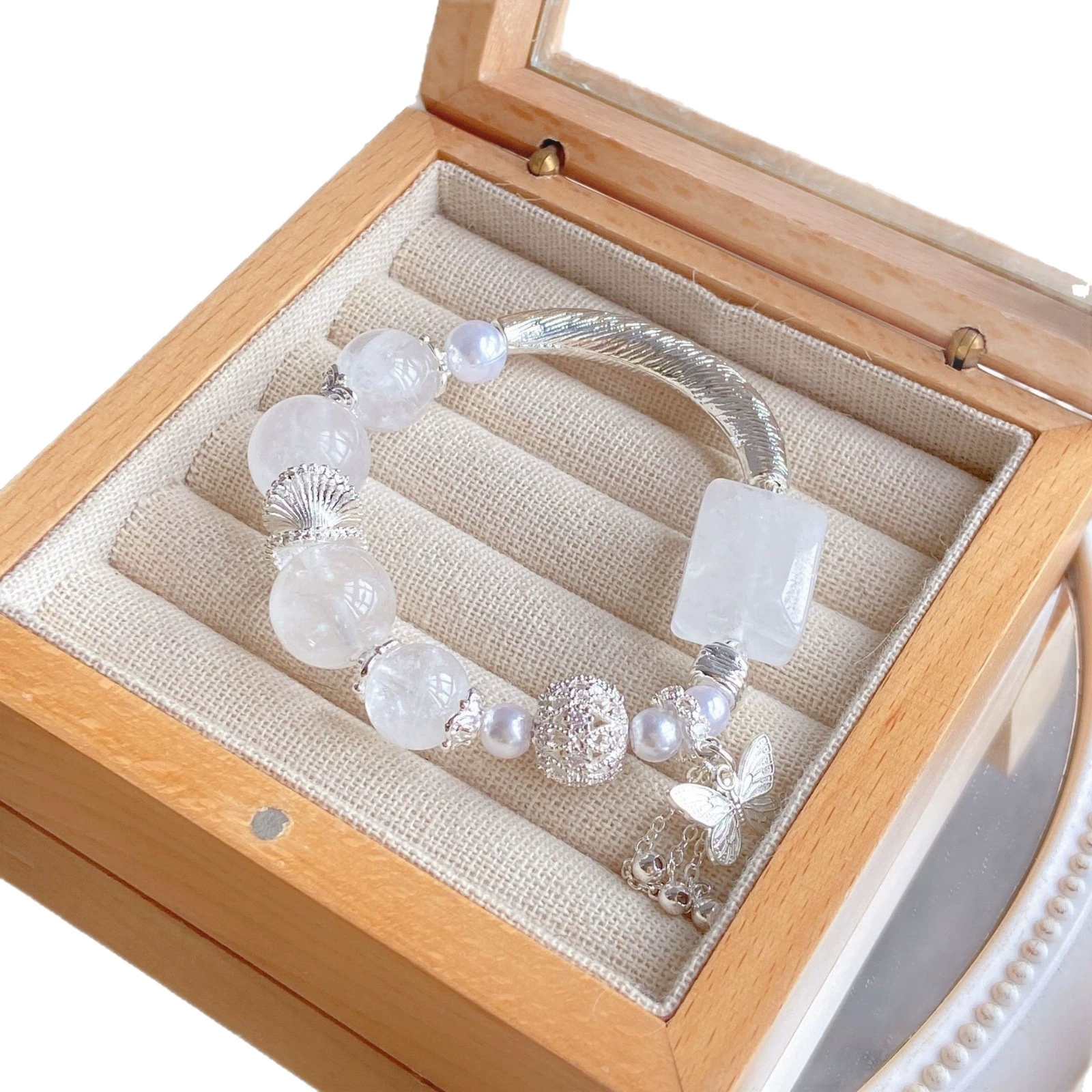 Natural white crystal white ghost no event card wedding dress white half bracelet