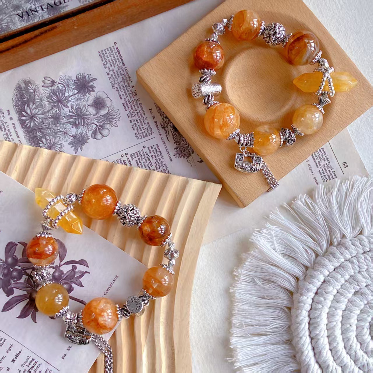 Natural gold gel flower large particle crystal bracelet