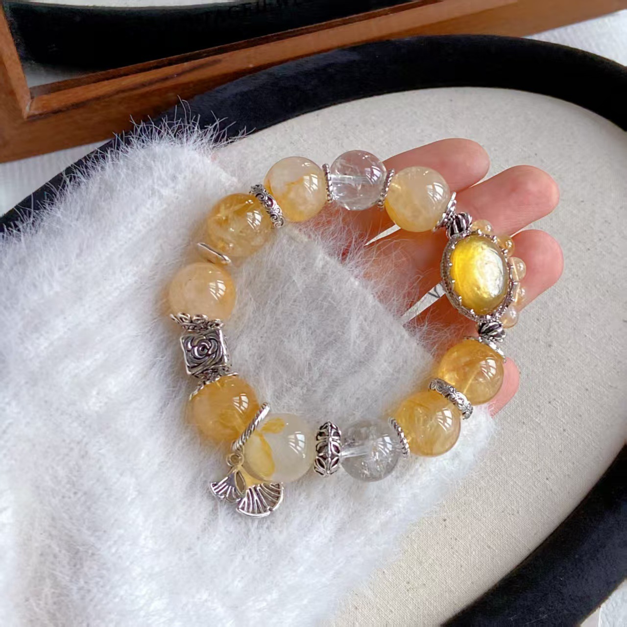 Natural gold, lithium mica, yellow tower crystal, yellow gel flower crystal bracelet