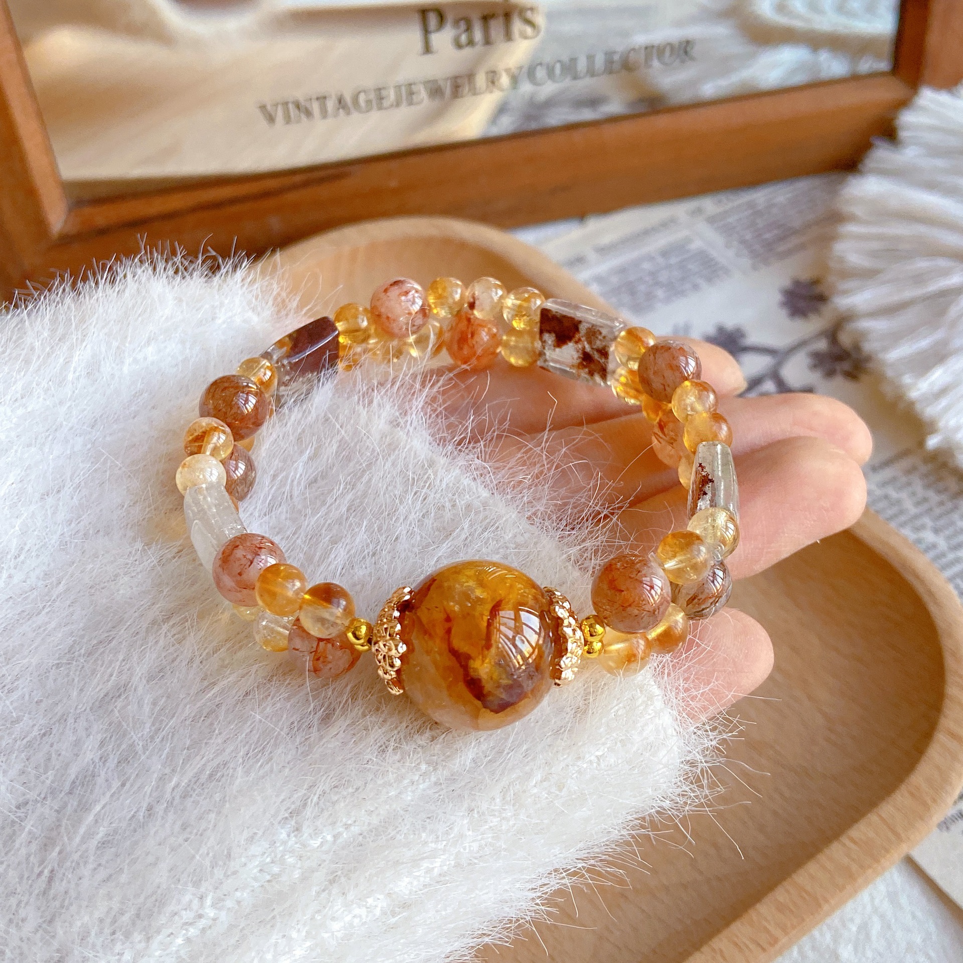 Natural yellow gum flower green ghost hand card black gold super yellow tower crystal bracelet