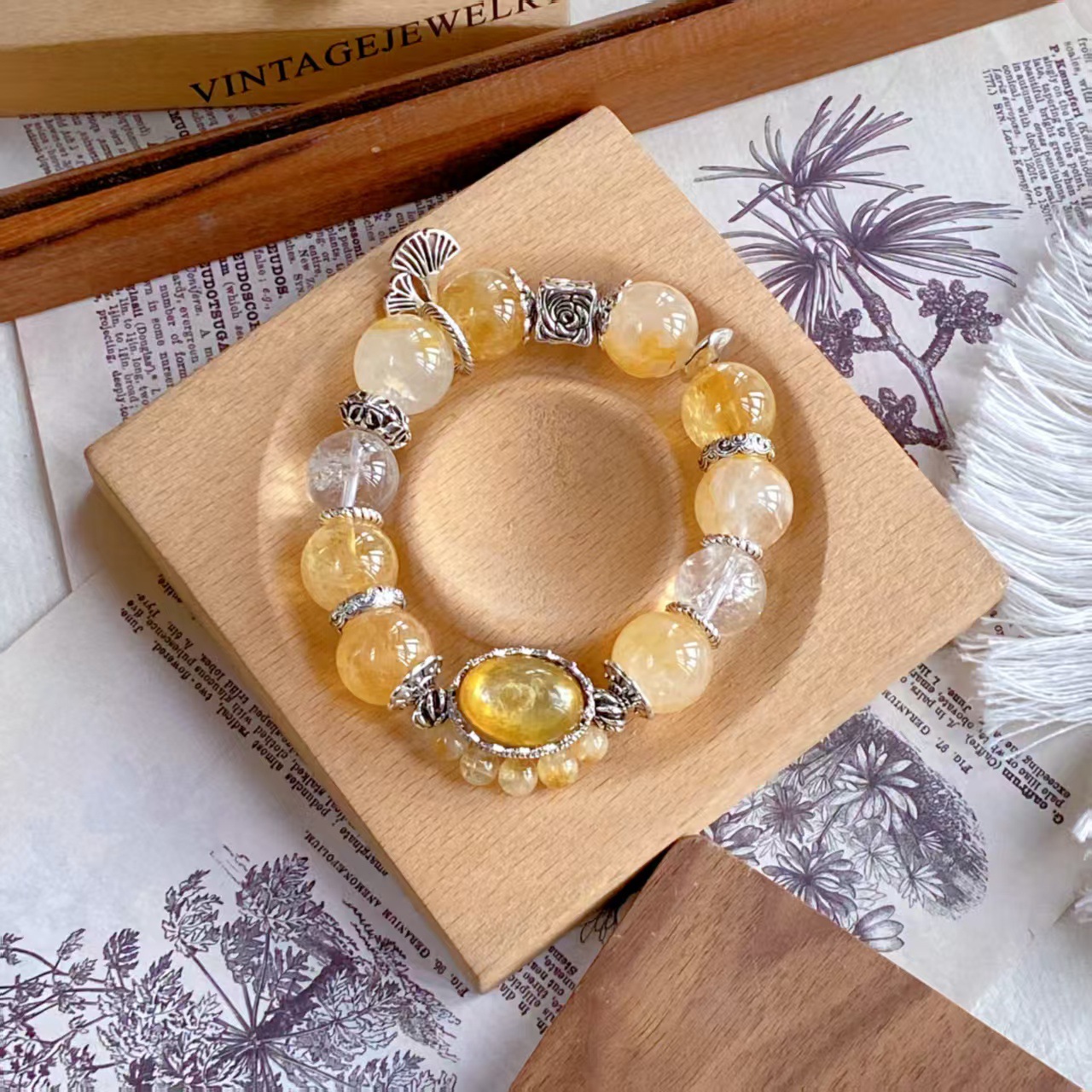 Natural gold, lithium mica, yellow tower crystal, yellow gel flower crystal bracelet