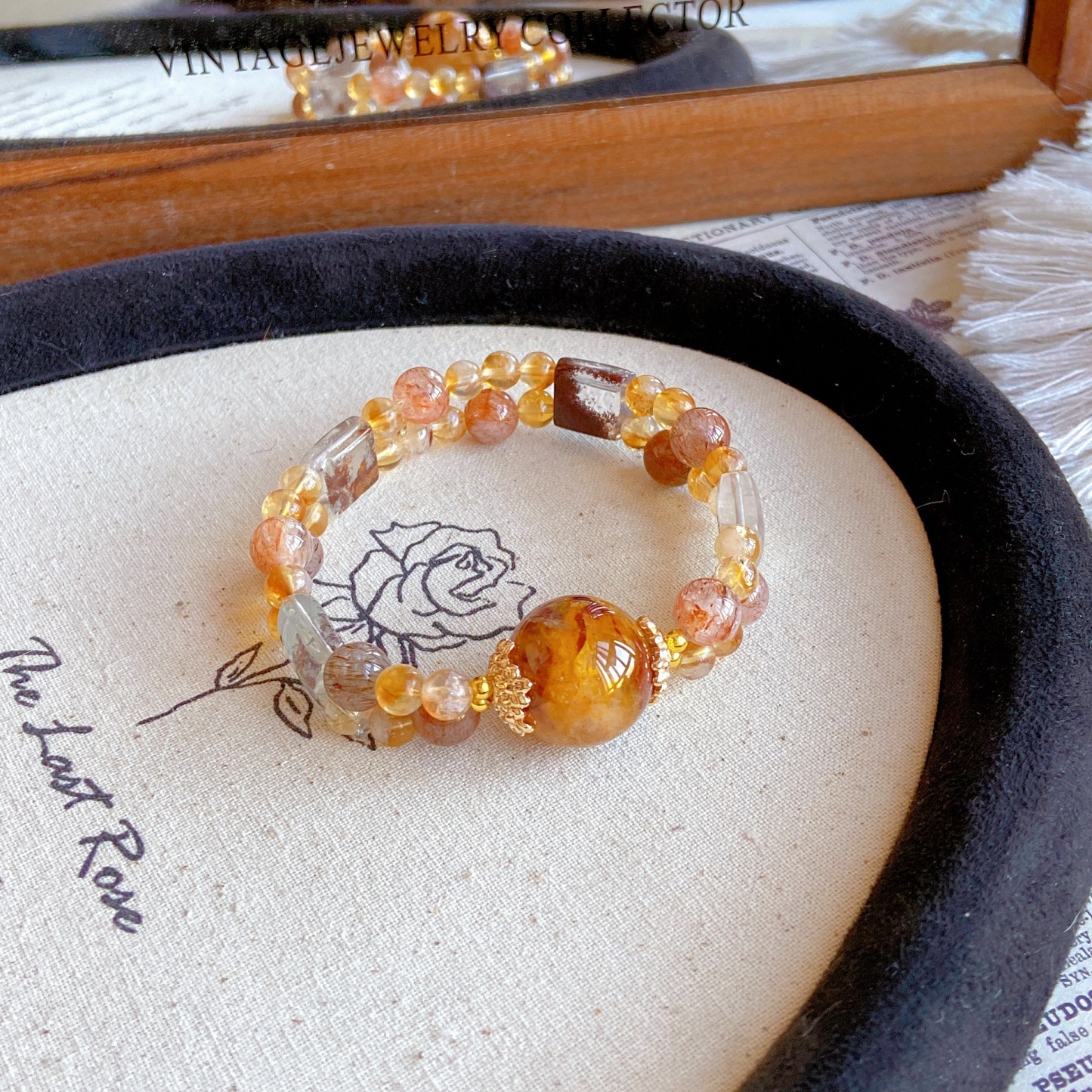 Natural yellow gum flower green ghost hand card black gold super yellow tower crystal bracelet