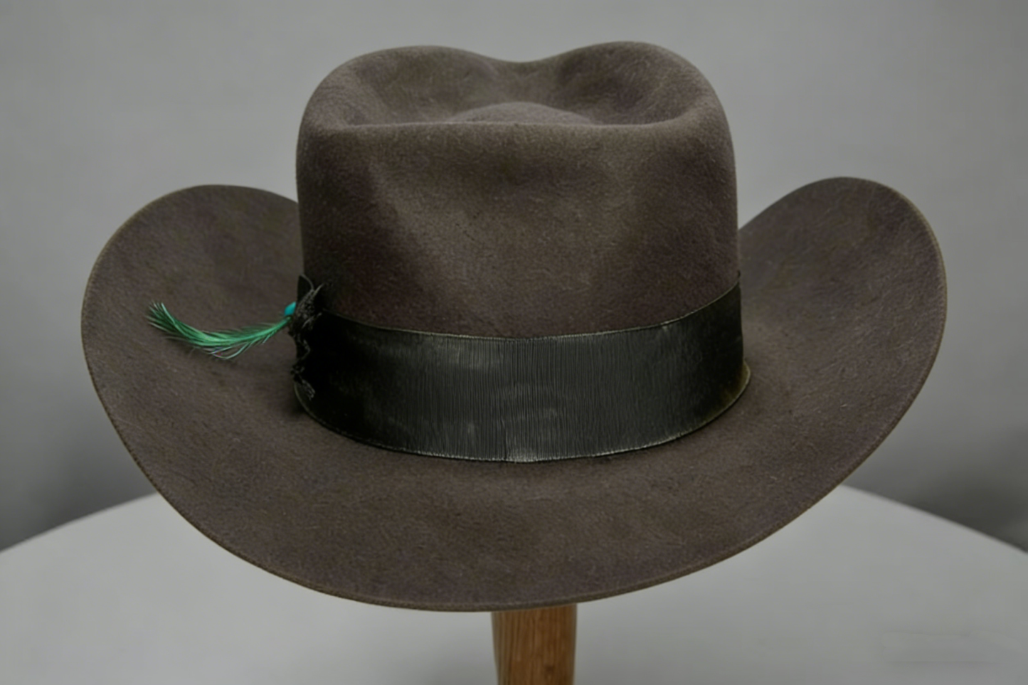 Vintage Distressed Tan Felt Cowboy Hat 