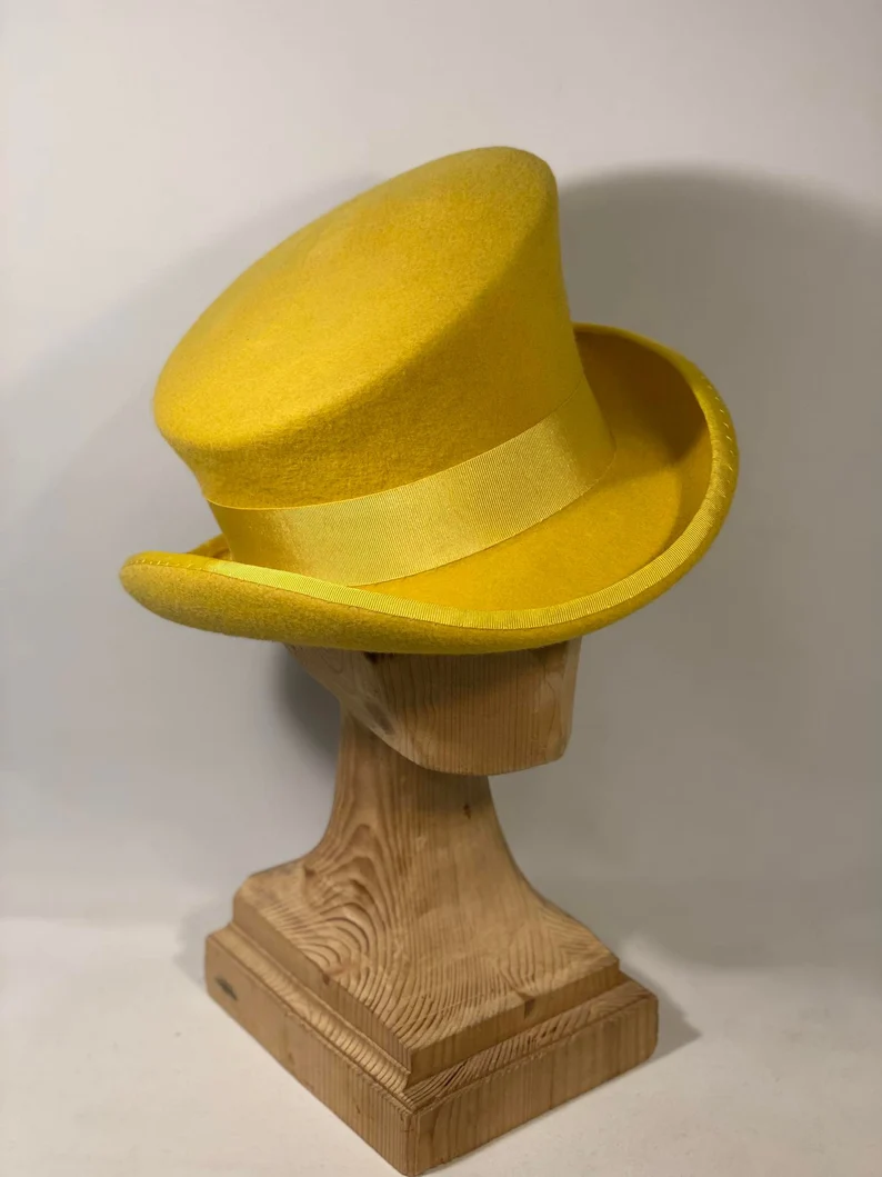 Asymmetric top hat